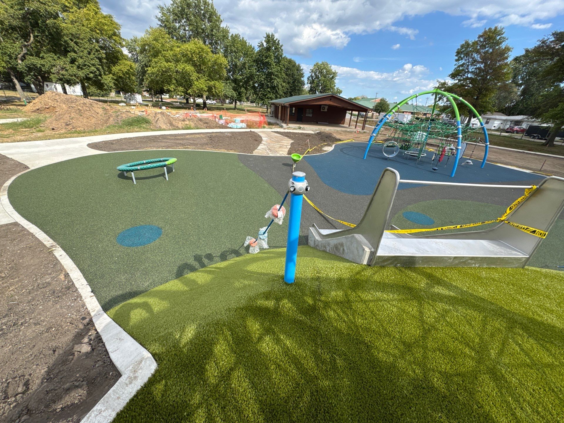 Herz Rose Park in Terre Haute, IN by ForeverLawn NEIN/INDY