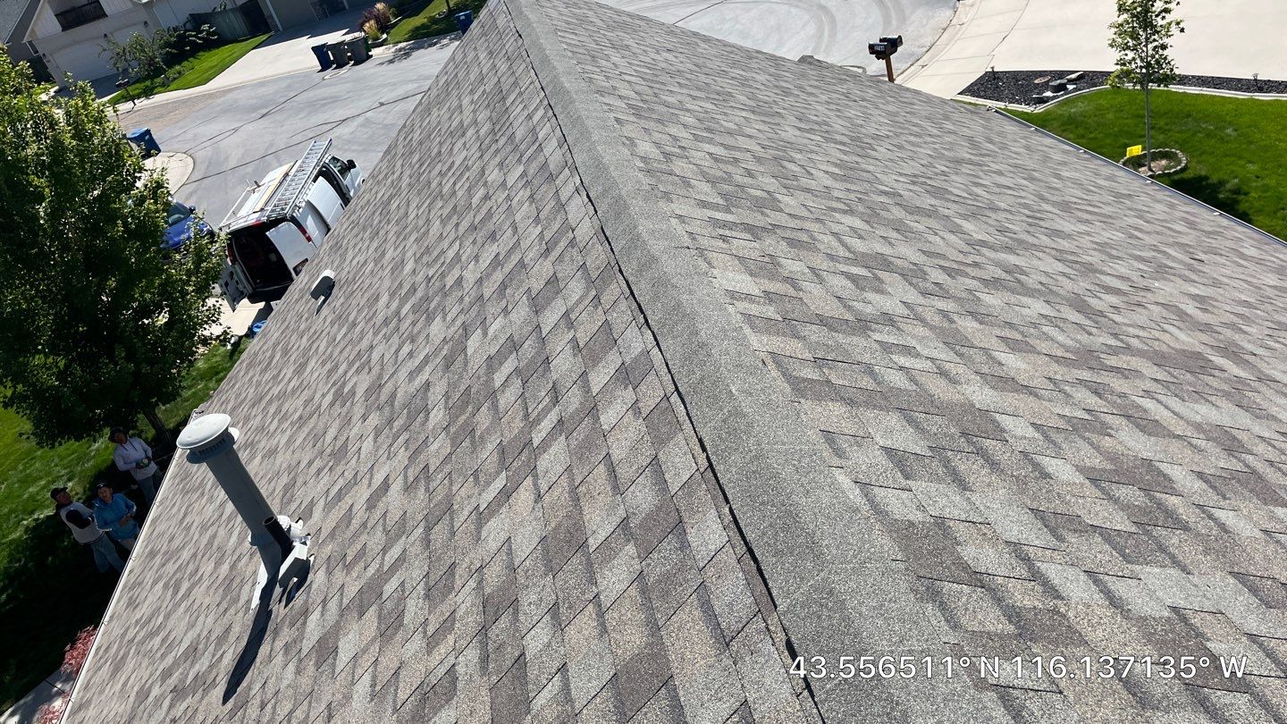 Boise ID Residential Roofing Installation using OC Hip and Ridge by ID Roofing LLC
