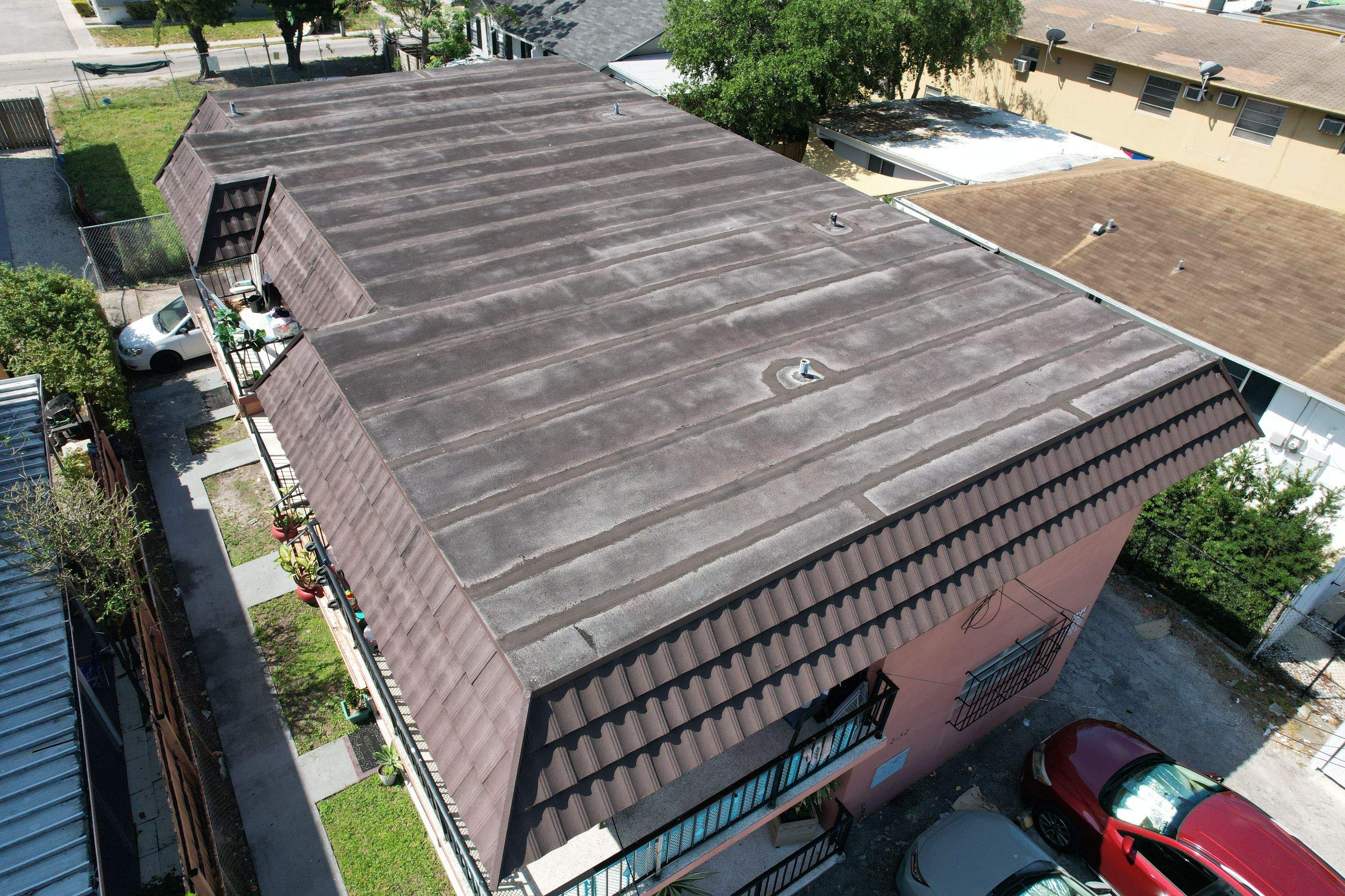 MARIA MARTA FORMENT by Souffront Construction & Engineering