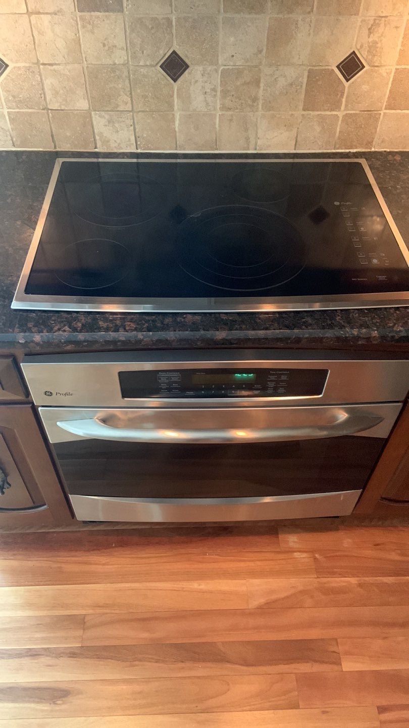 Electrical Installation using Cooktop by A1 NERDY HOMES LLC