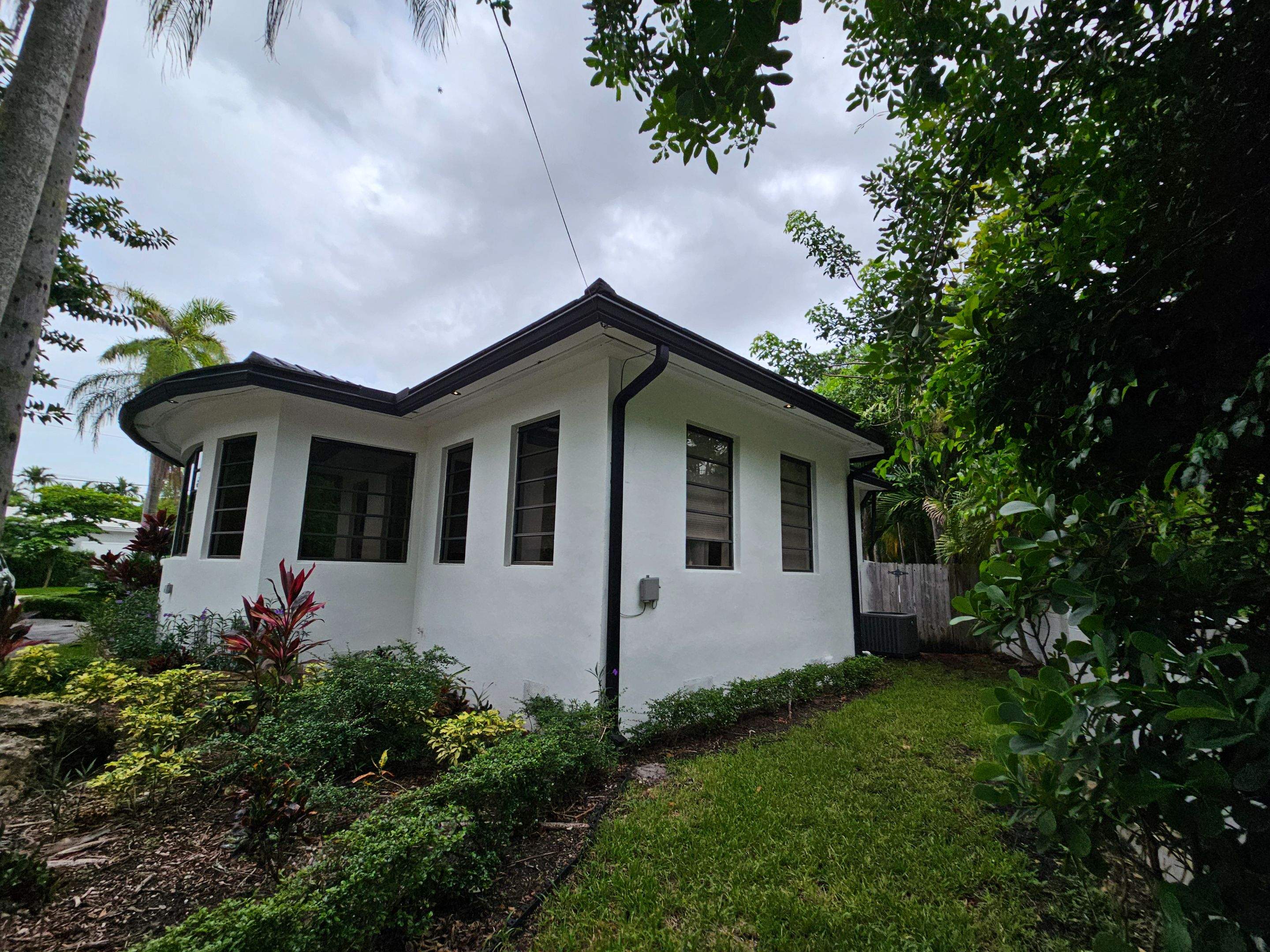 Water Damage Claim in Miami Beach by FLAPA & KeyStone