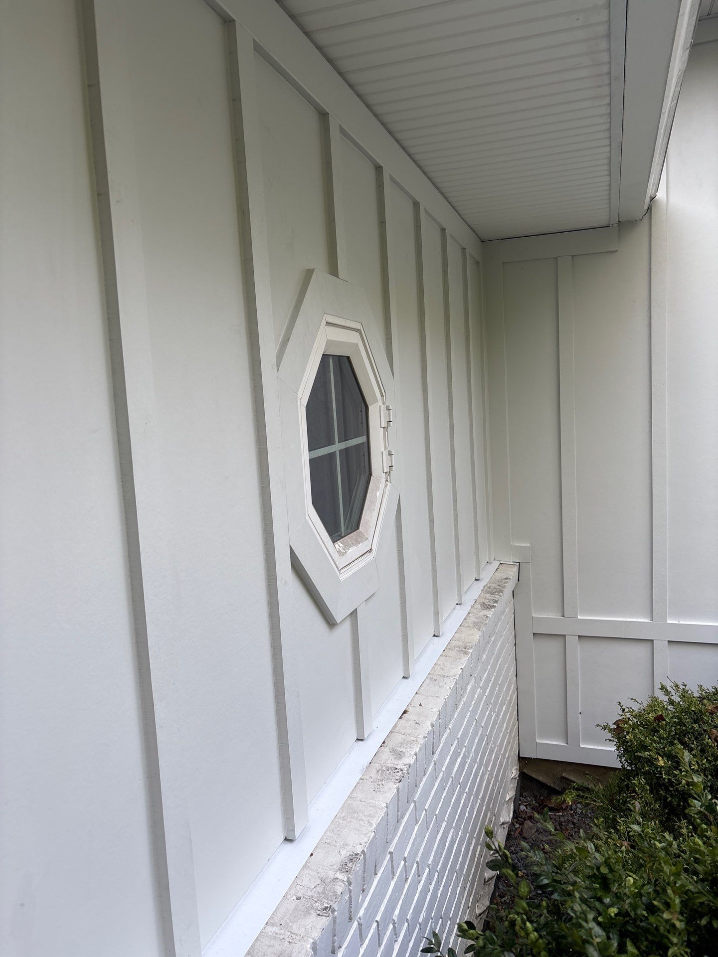 Front of House Remodel, Rye Brook, NY by Ideal Siding 