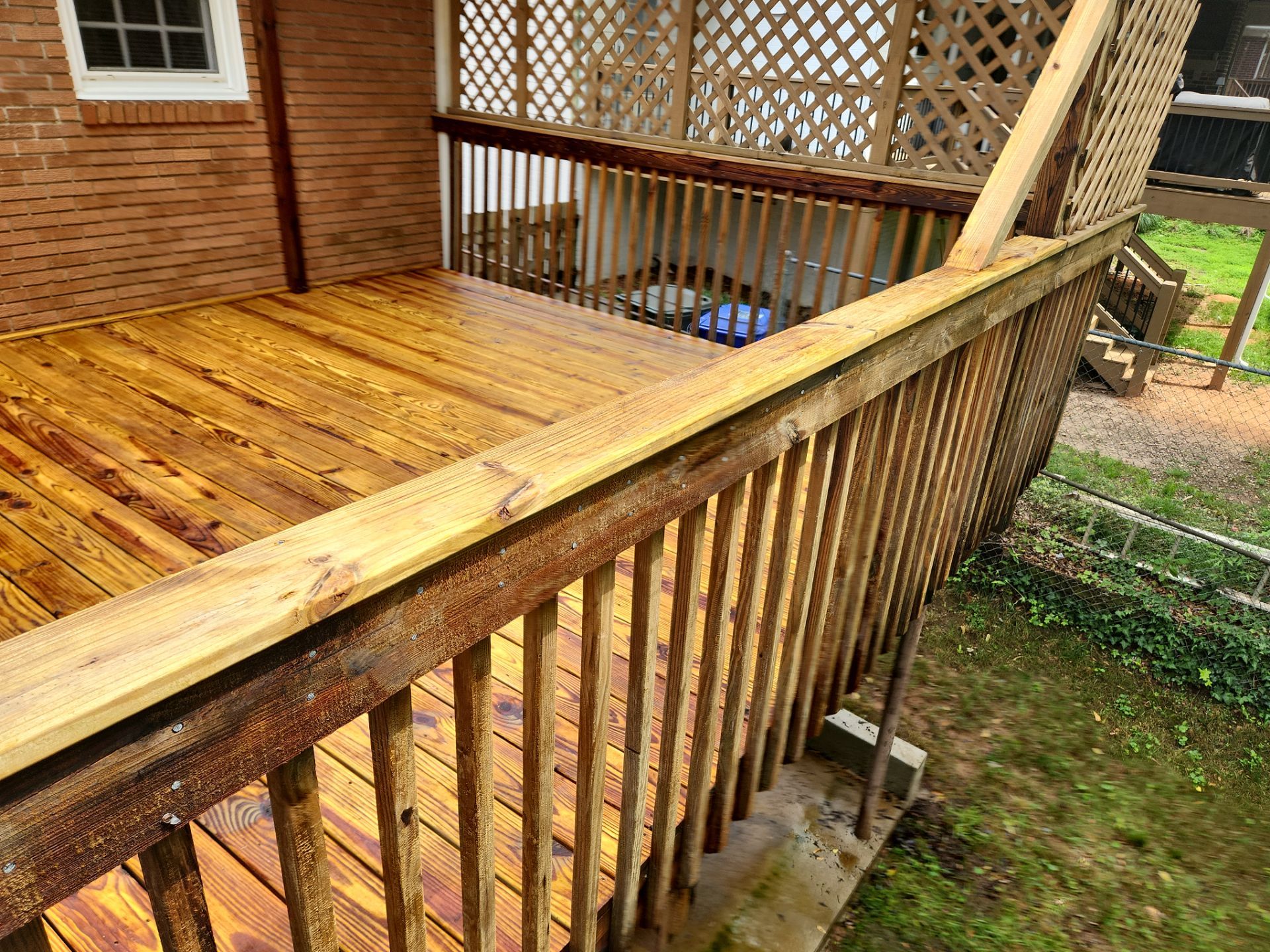 Deck using Wood Sealant by DuraSeal
