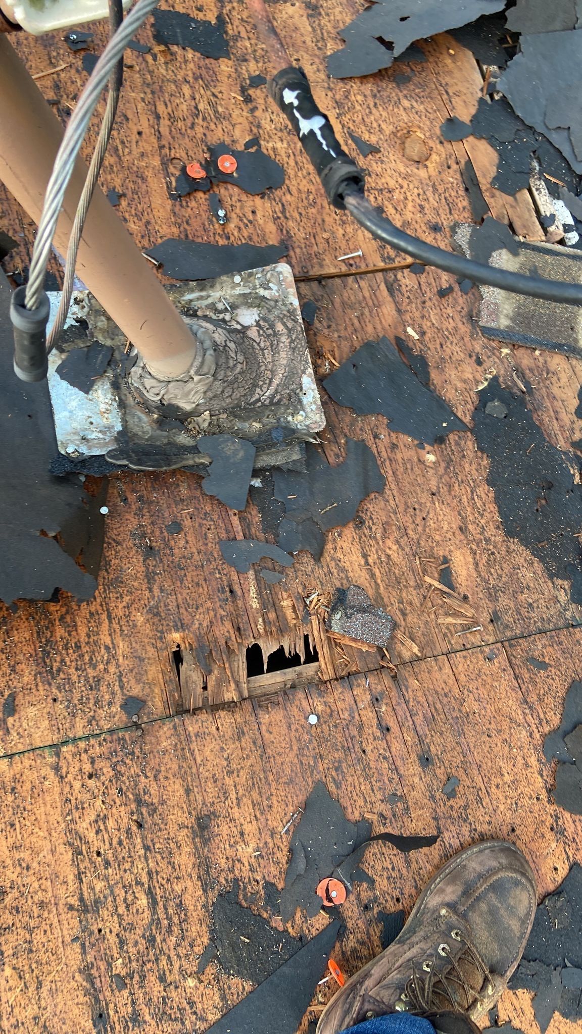Residential Roofing Installation using Owen's Corning Duration by Roof Concepts Construction
