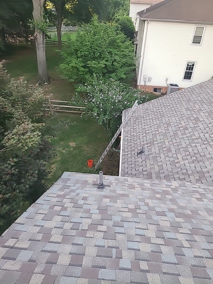 Burke: CertainTeed Landmark Pro Architectural Shingles in Max Def Weathered Wood by RM Banning, Inc.