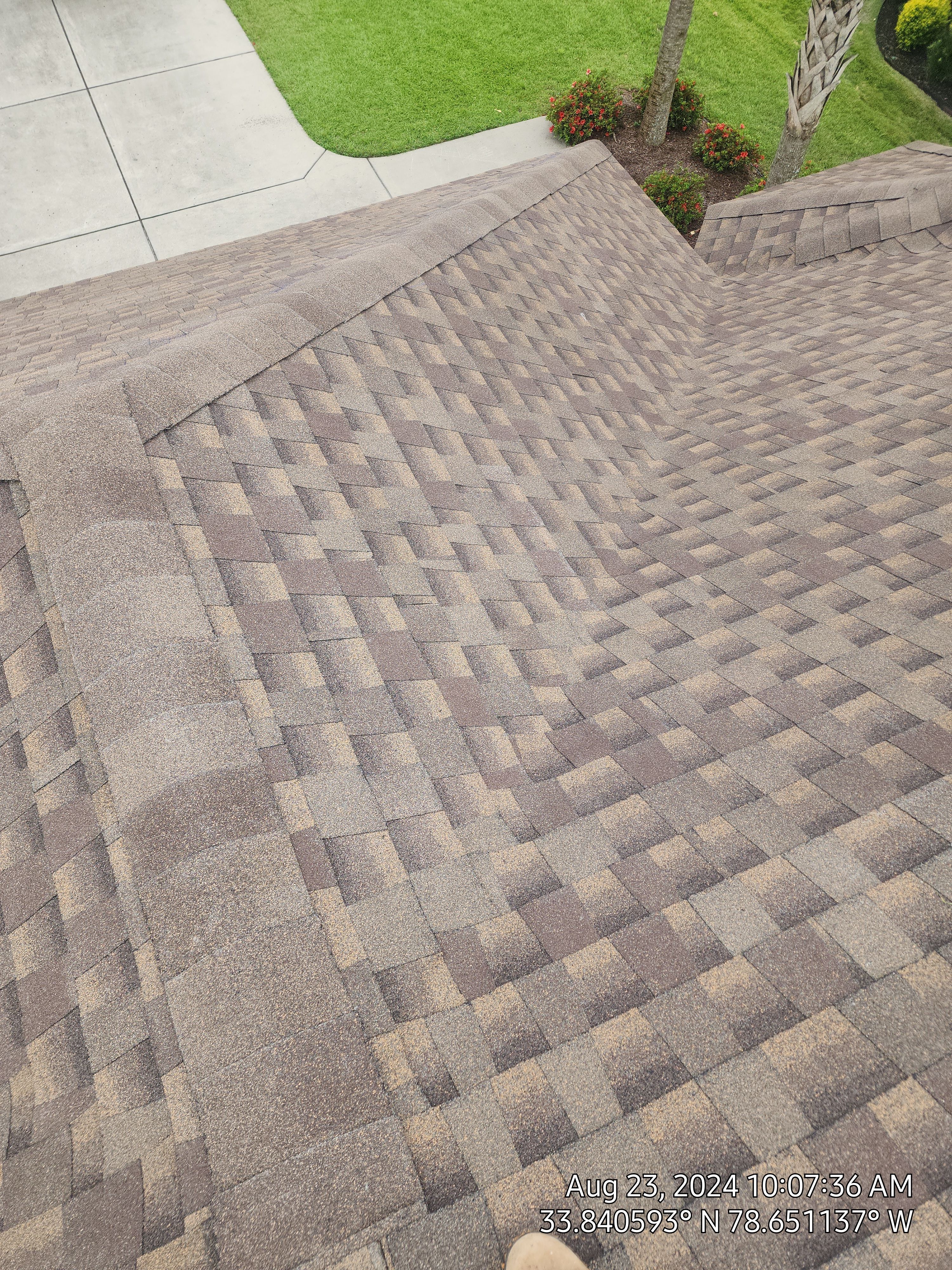 GAF HDZ - Barkwood by Linta Roofing