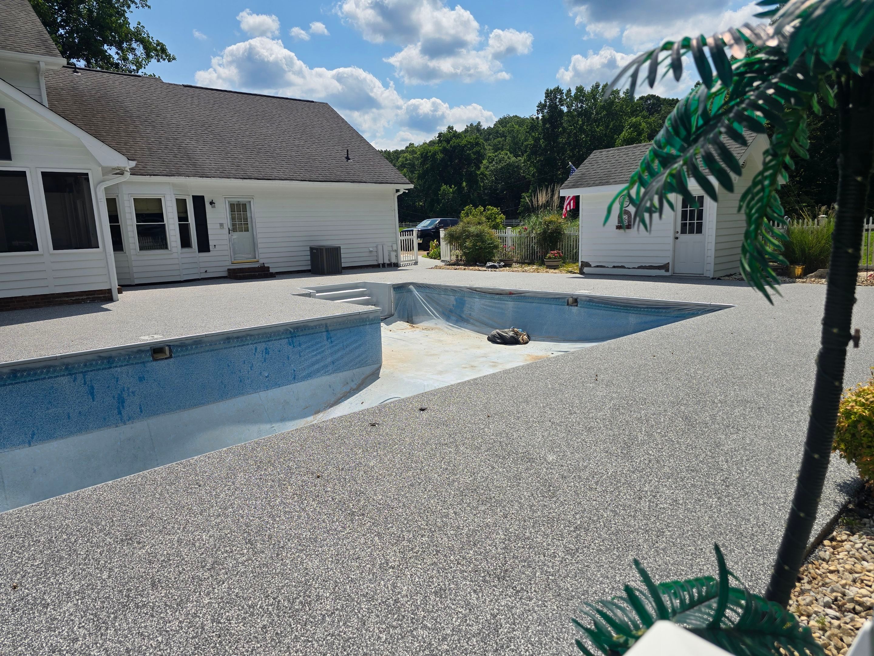A Pool Deck Surface to Last for Years of Pool Parties by Elite Floor Solutions