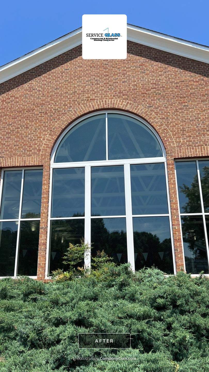 Service Glass Inc. featured photo.