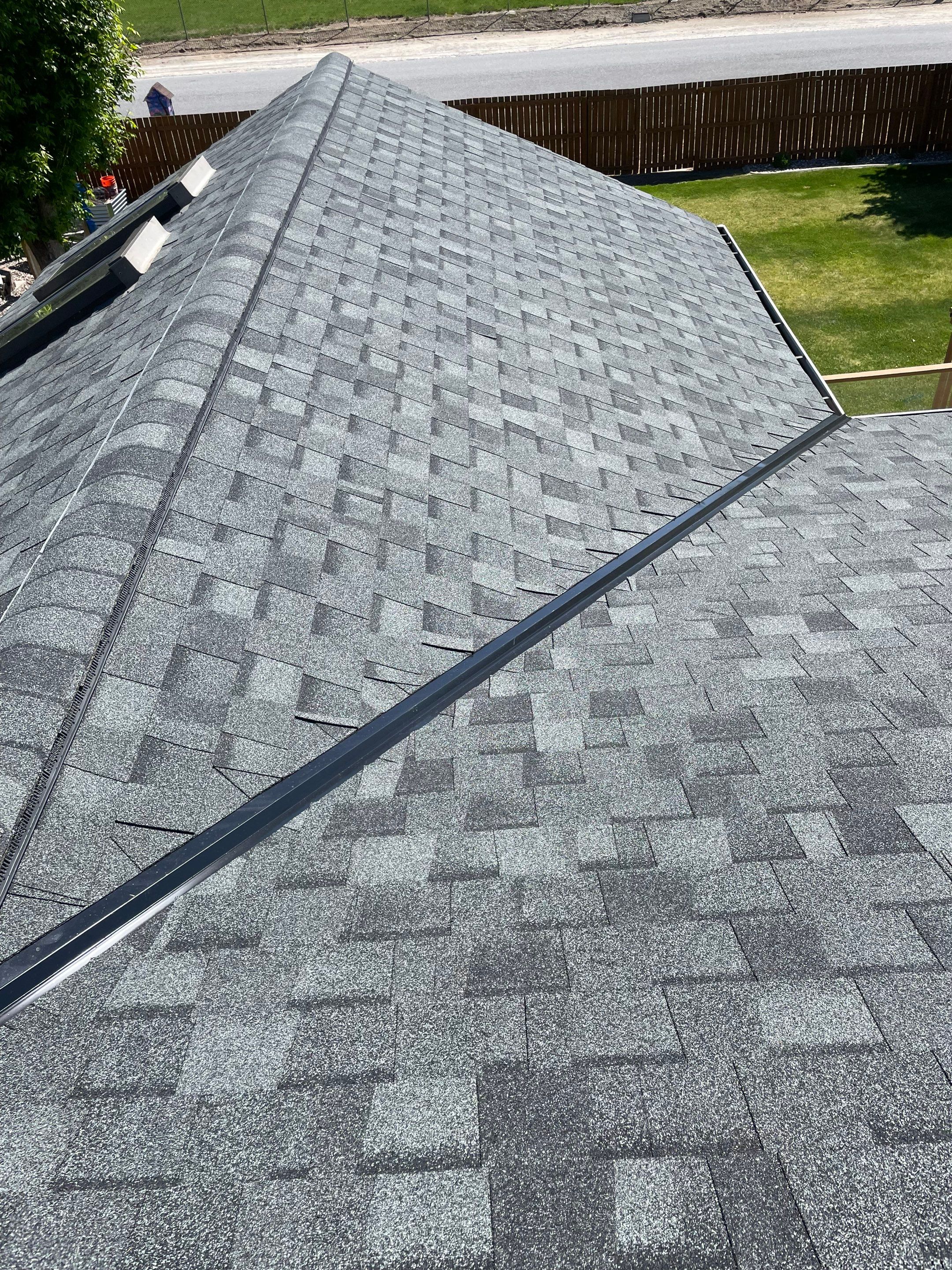 Residential Architectural Shingle Roof Replacement in North Aurora Avenue East Wenatchee, Washington by Alpine Roofing