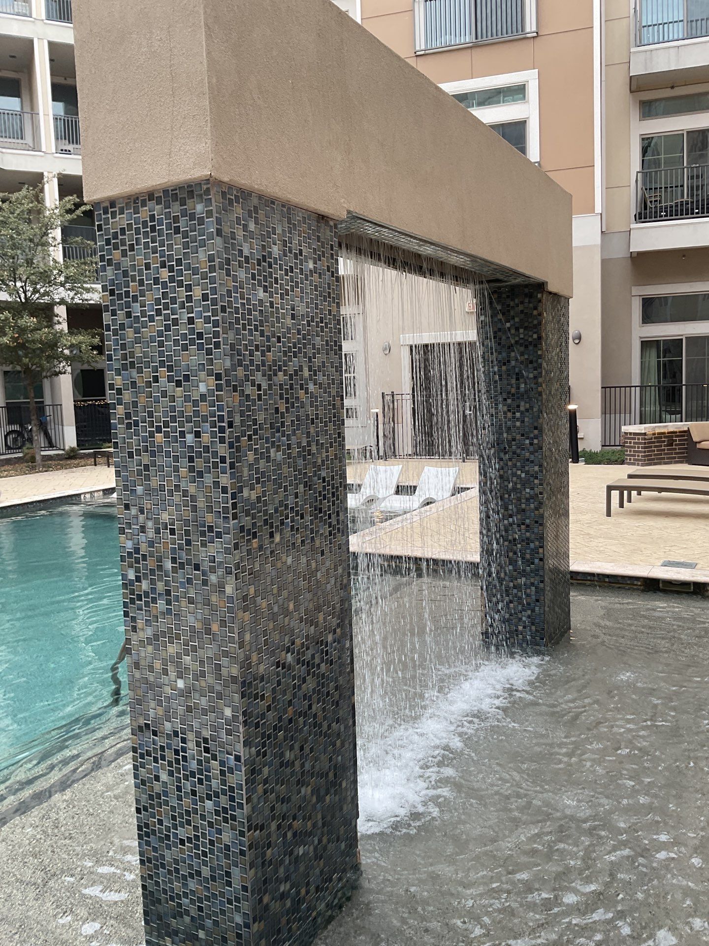 Waterford Frisco by Sink or Swim Pools