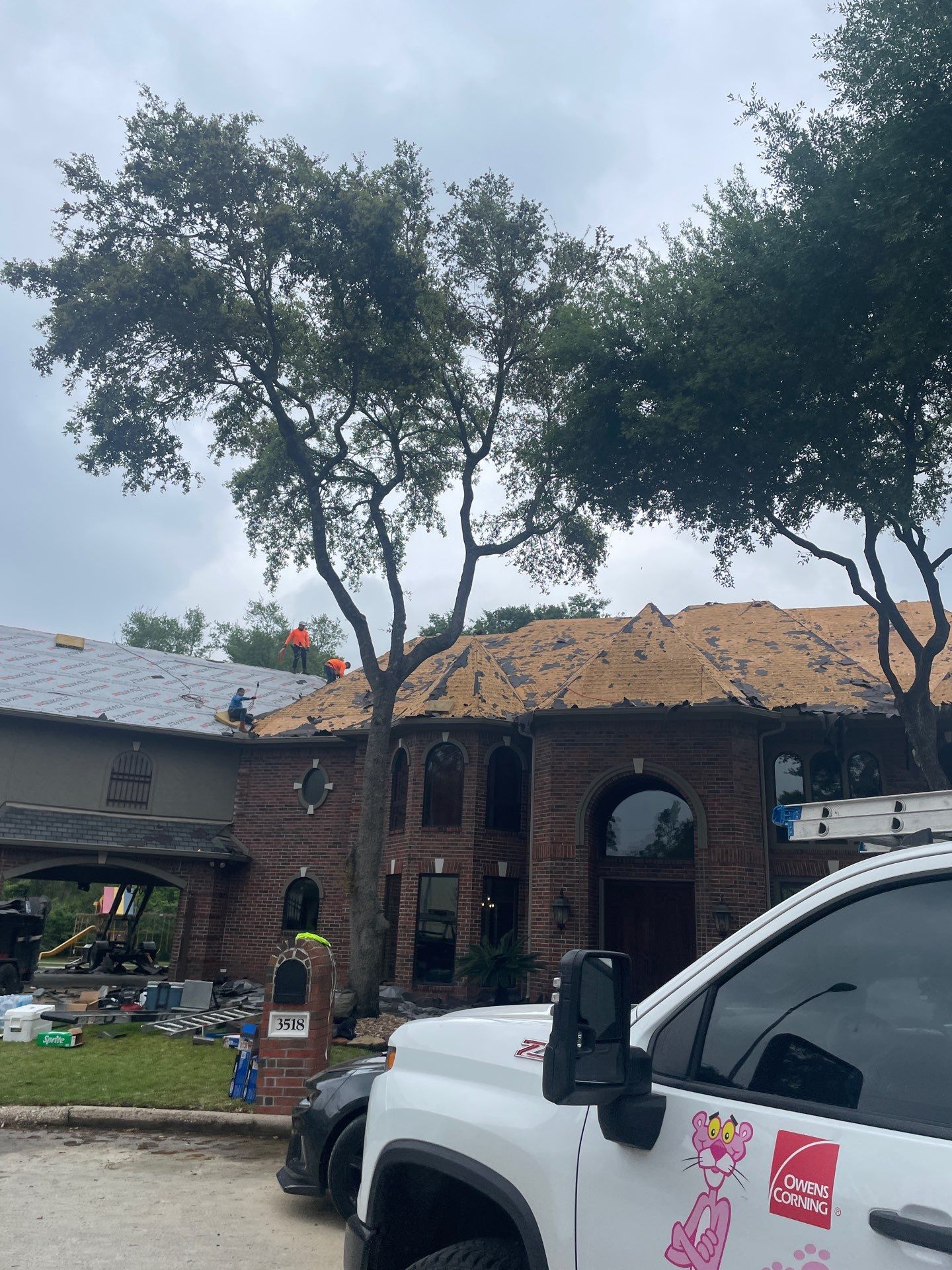 Roof Replacement Houston by Roof Repair Company