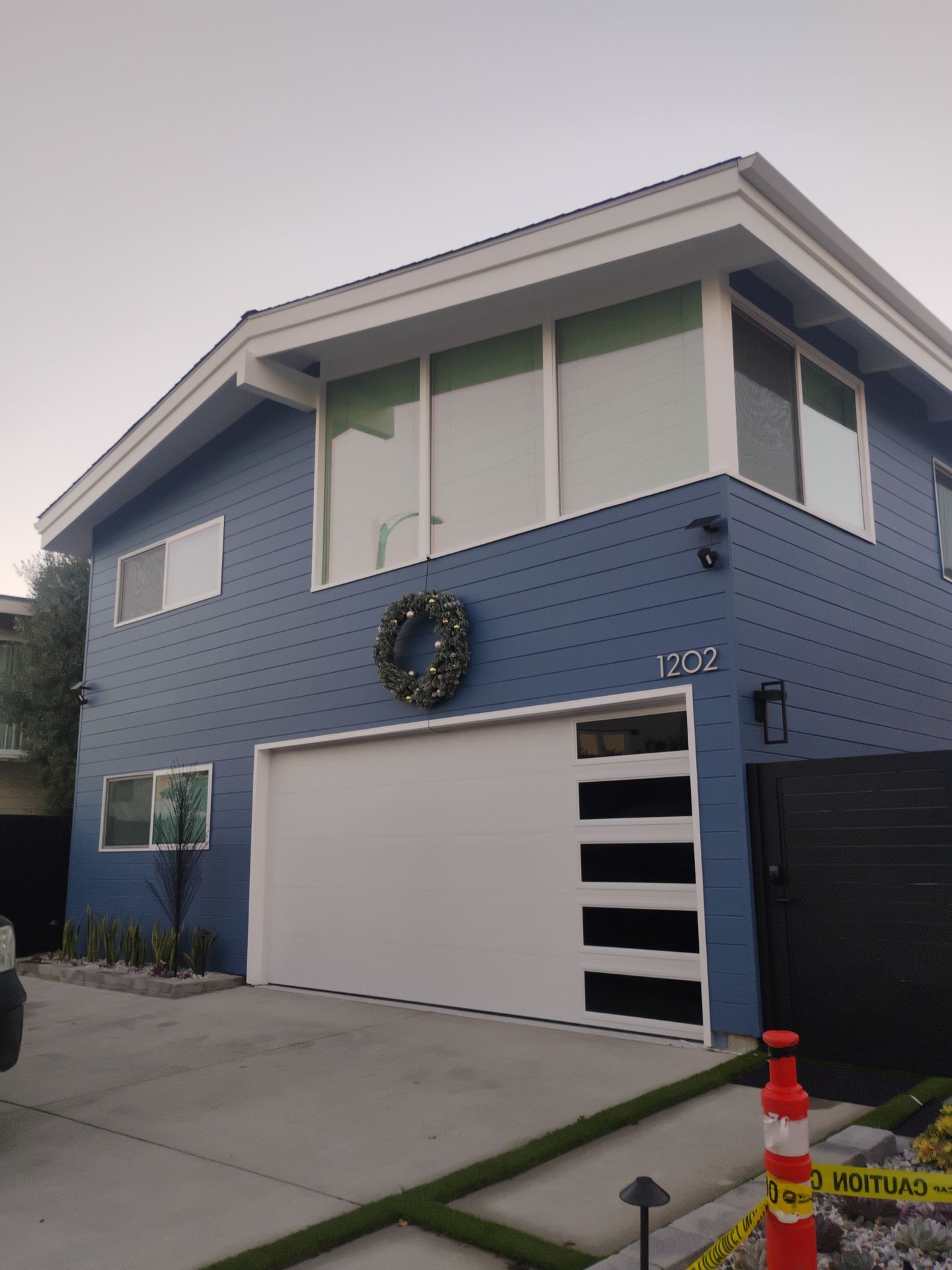 James Hardie prime V-grove by New Era Siding Inc 