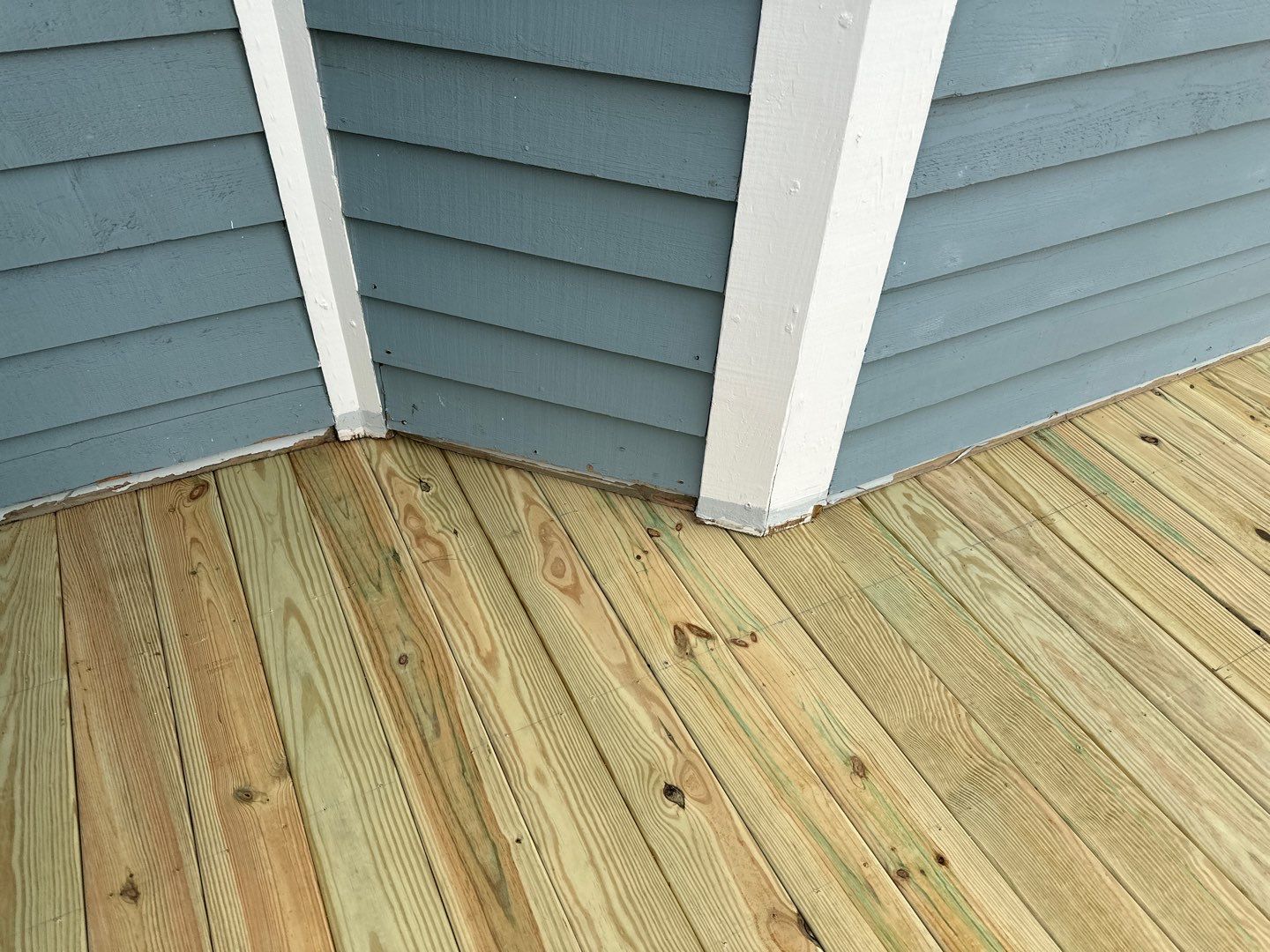 Weathered Deck using Wood Sealant by DuraSeal