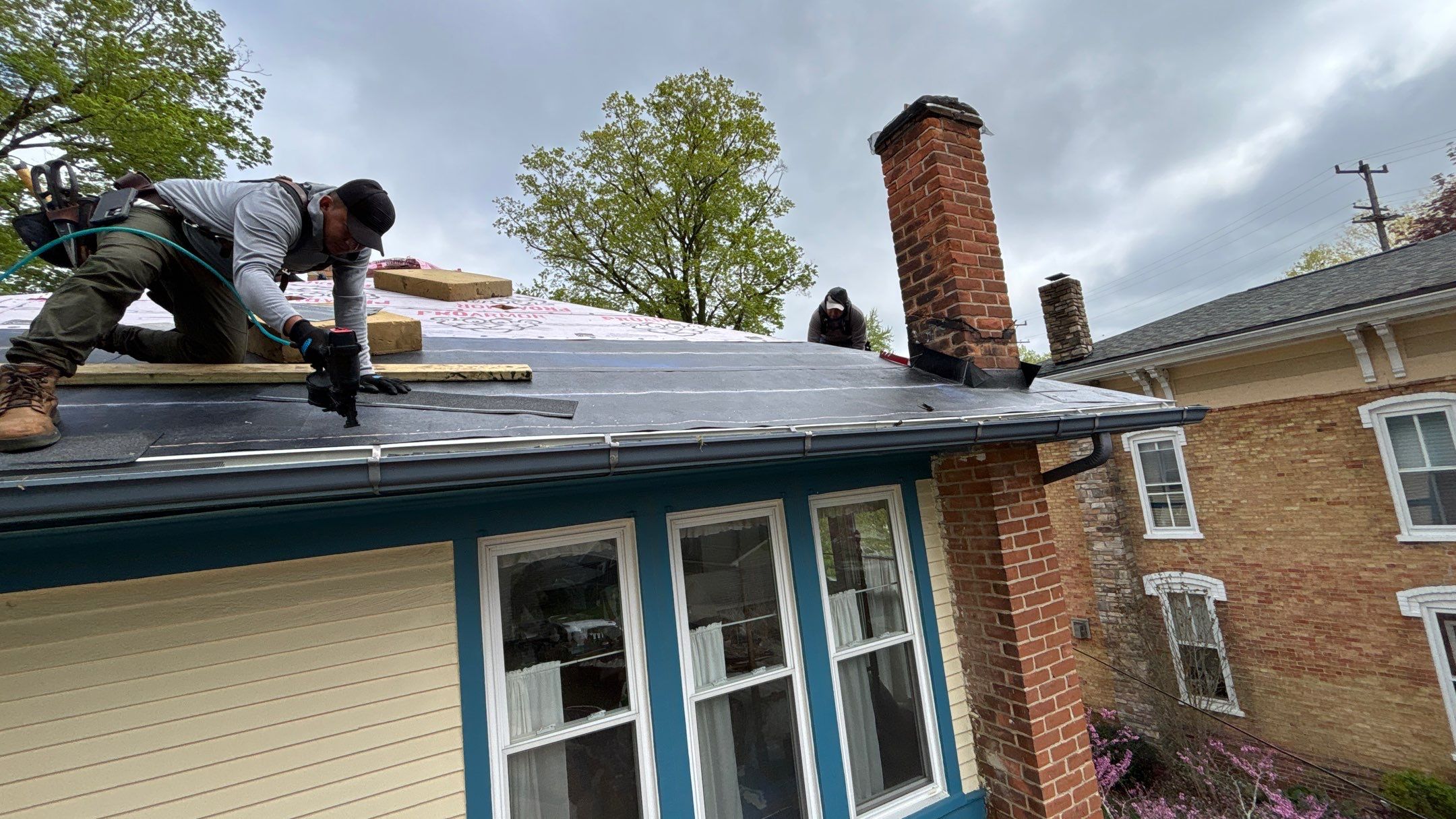 Roof Replacement using Owens Corning Summer Harvest by 180 Contractors