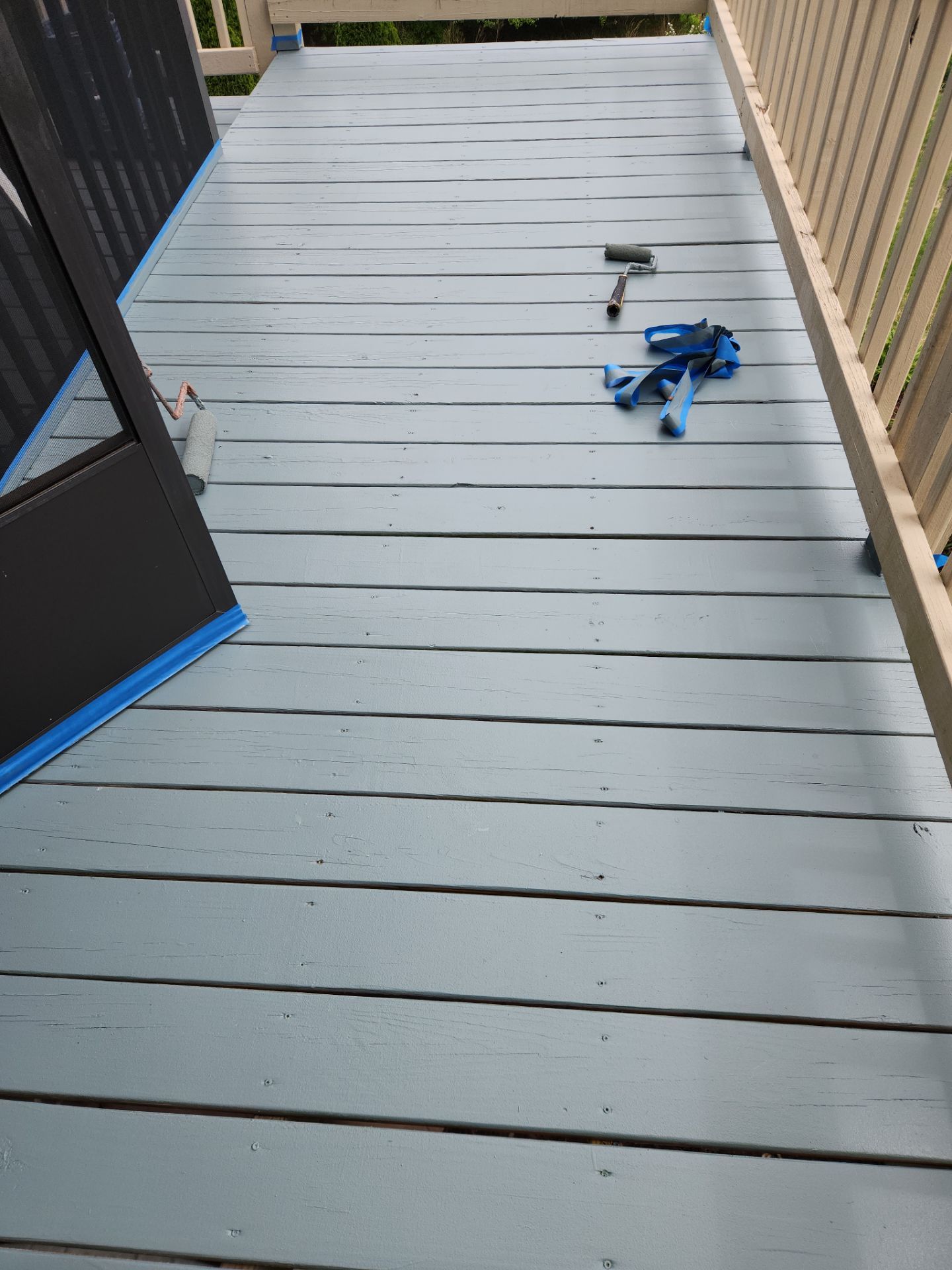 Weathered Deck using AcryFin by DuraSeal