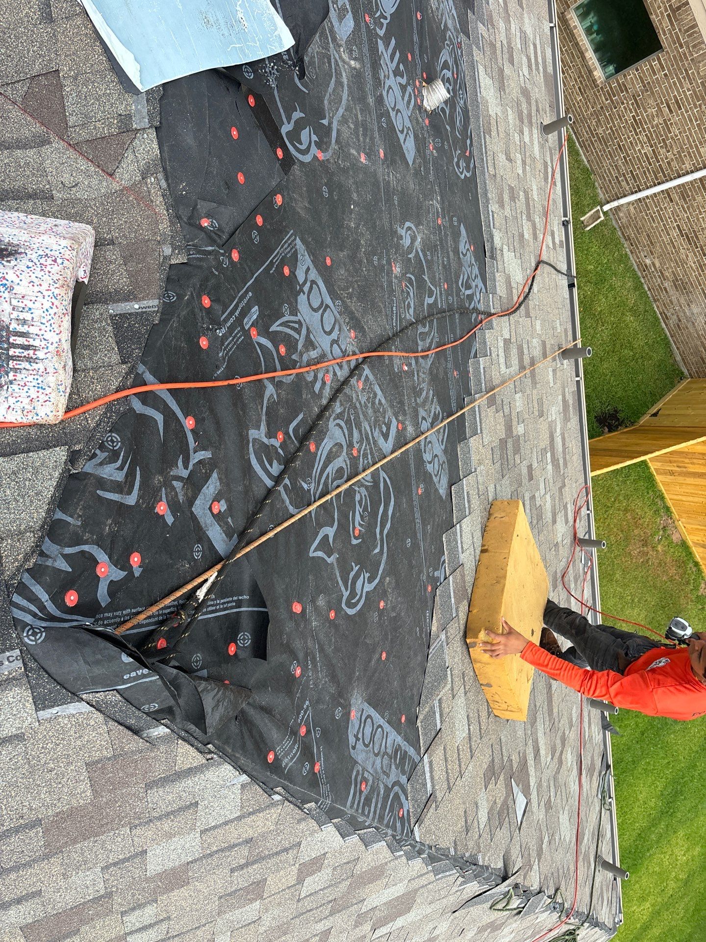 Residential Roofing Installation using Owen's Corning Duration (Lifetime) Shingles by Roof Repair Company