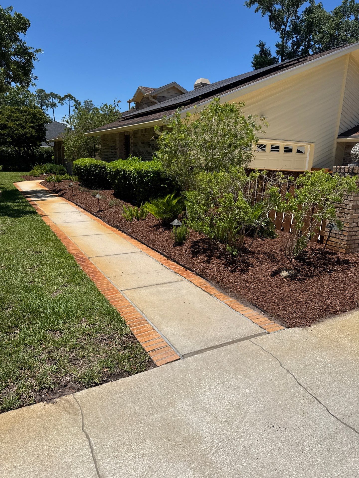 Deerwood Resident | Pine Bark Install & Clean-Up by ProGreen Services
