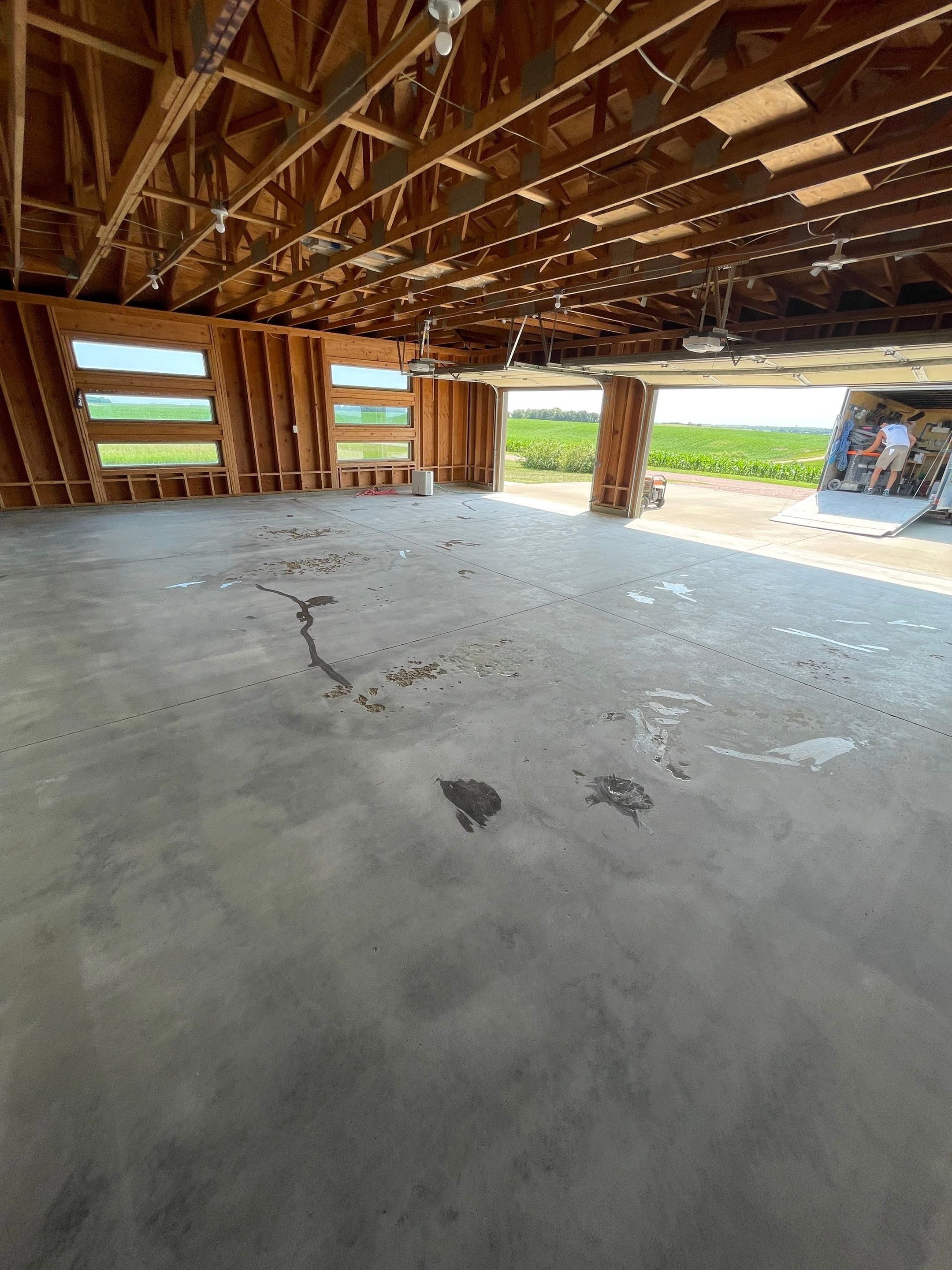 Cabin Fever Coating for Detached Garage in Dell Rapids by Select Painting, Coatings & Garage Cabinets