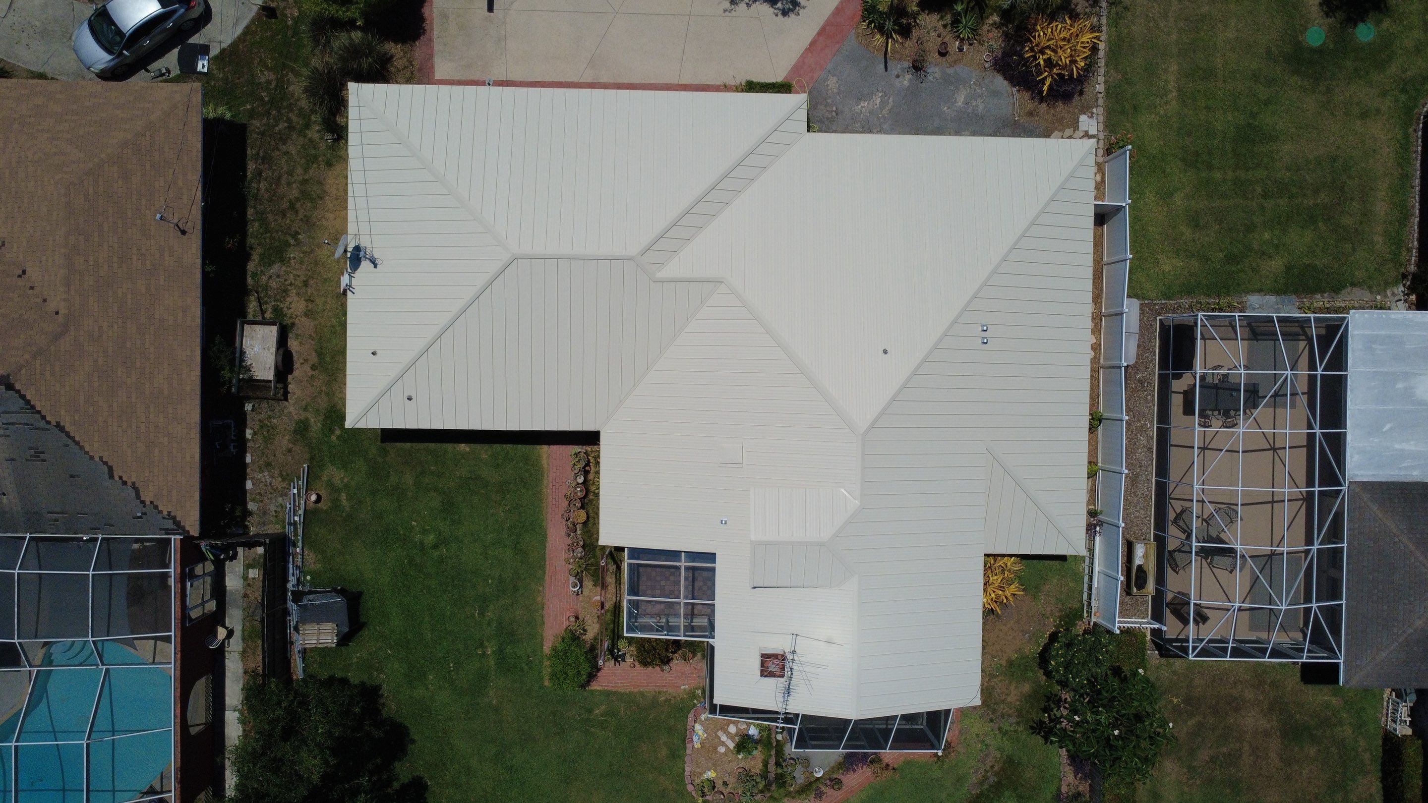 Roof replacement in Clearwater, FL by Steadfast Roofing 