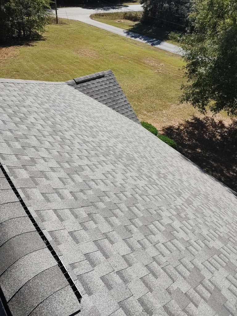 GAF HDZ - Weathered Wood by Elite Roofing LLC