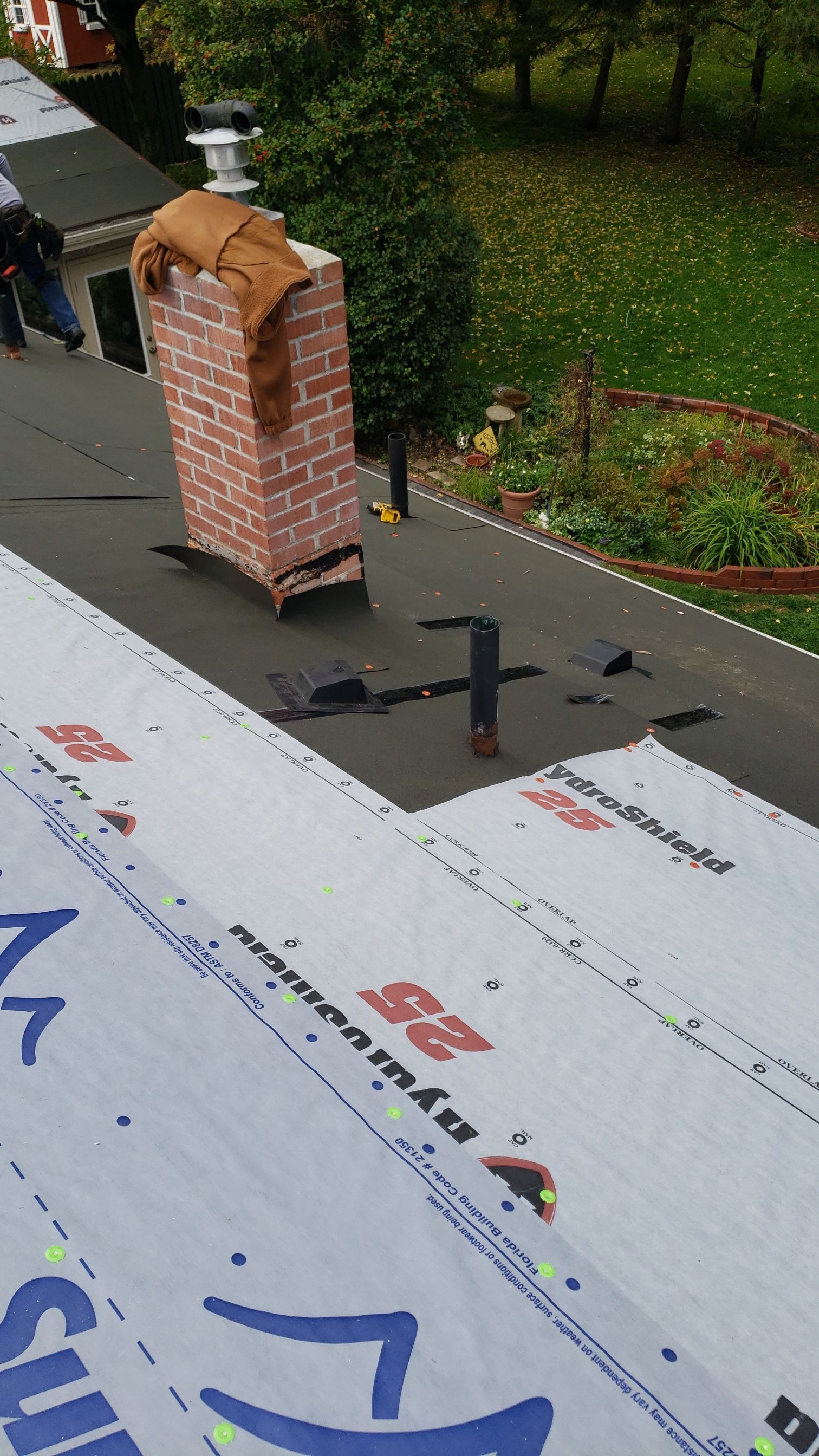 ATLAS PINNACLE COLOR: MORNING HARVEST DRIP EDGE: MUSKET BROWN by Eagle Eye Roofing