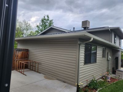 Vinyl siding replacement