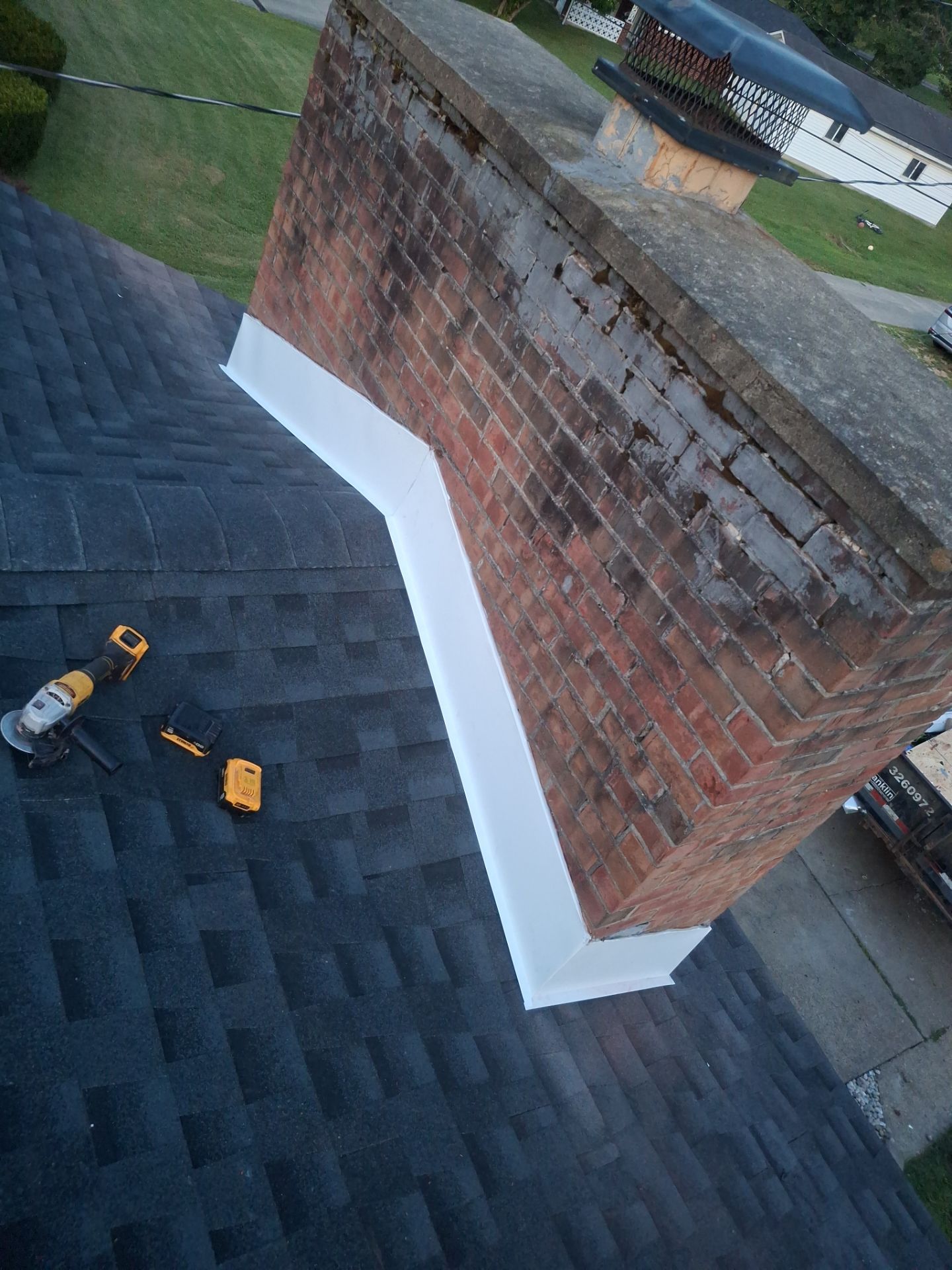 Residential Roofing Installation using GAF Timberline HDZ Charcoal by Rainstoppers Roofing