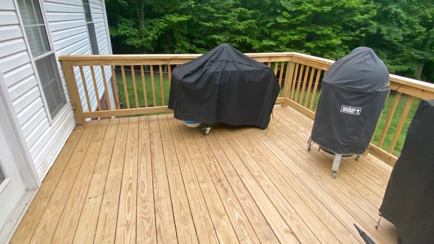 Deck using Wood Sealant by DuraSeal