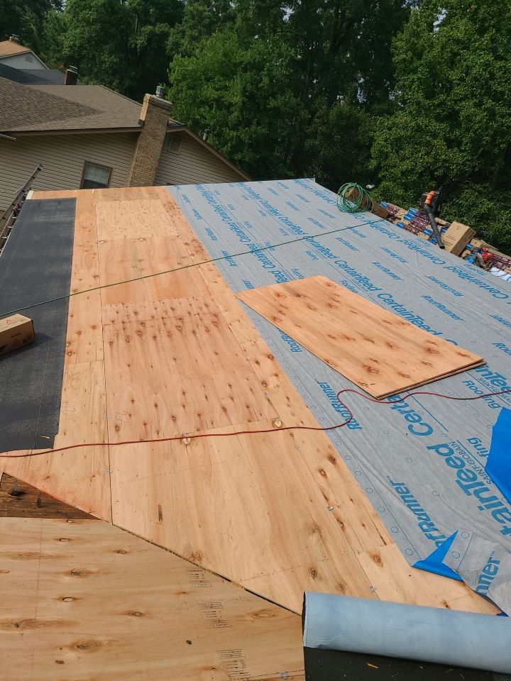 Alexandria: CertainTeed Landmark Pro Architectural Shingles in Max Def Shenandoah by RM Banning, Inc.