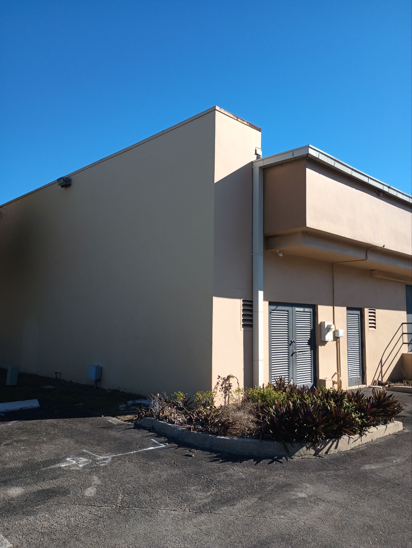 LEMONADE MM MIRAMAR EAST LLC by Souffront Construction & Engineering