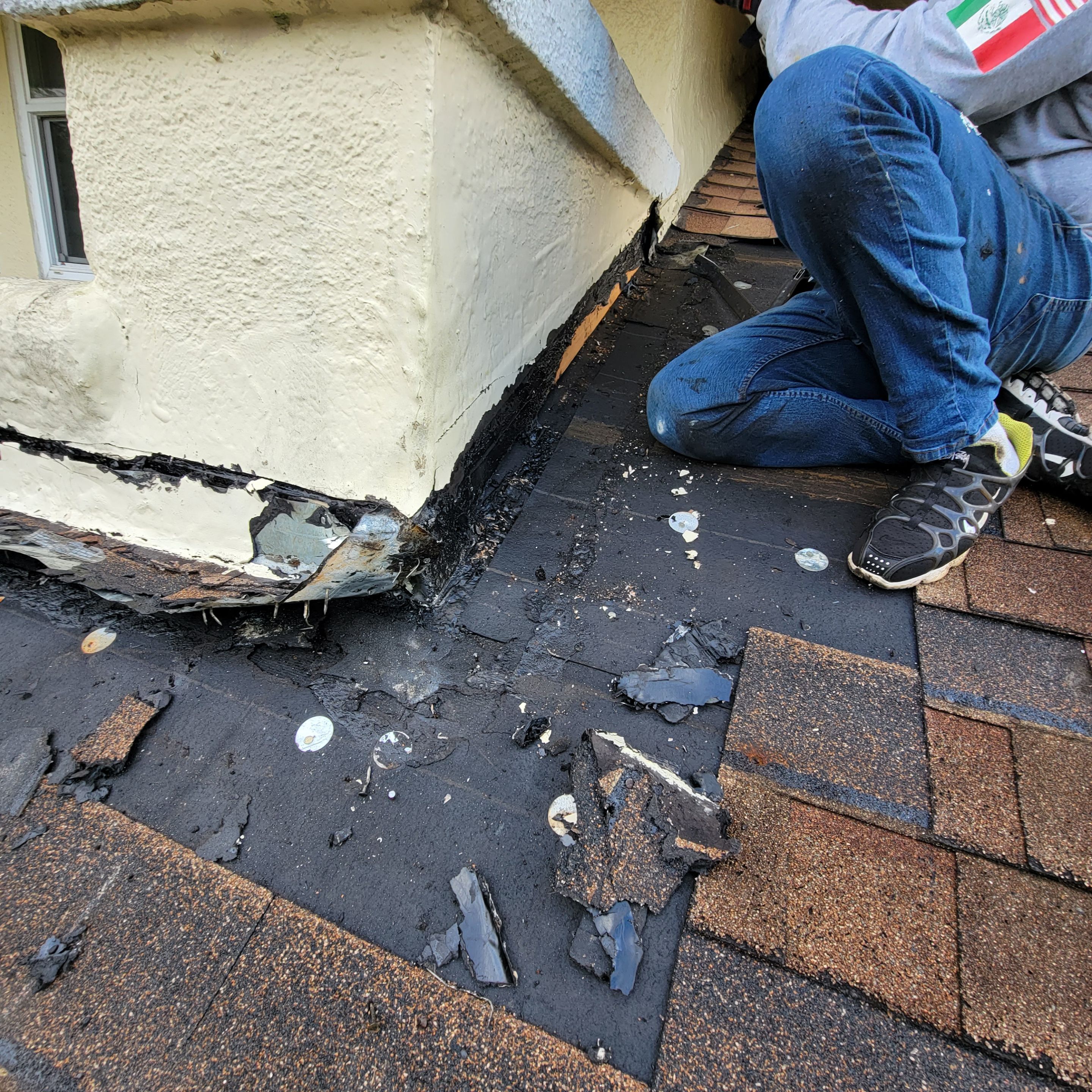 NE 5th Ave, Pompano Beach, FL by G&J Roofing 