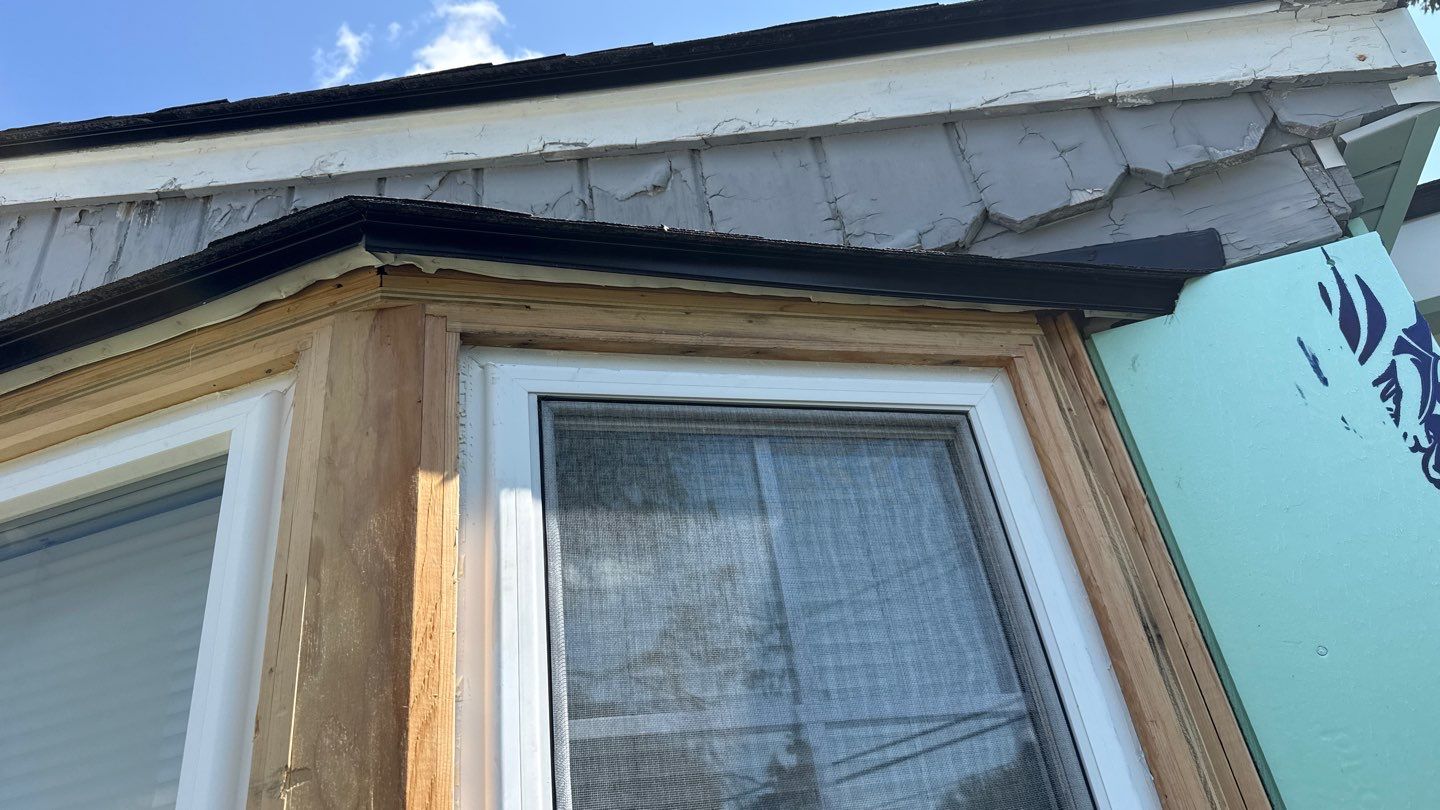 Siding Replacement using Alside D5" Platinum Grey by 180 Contractors