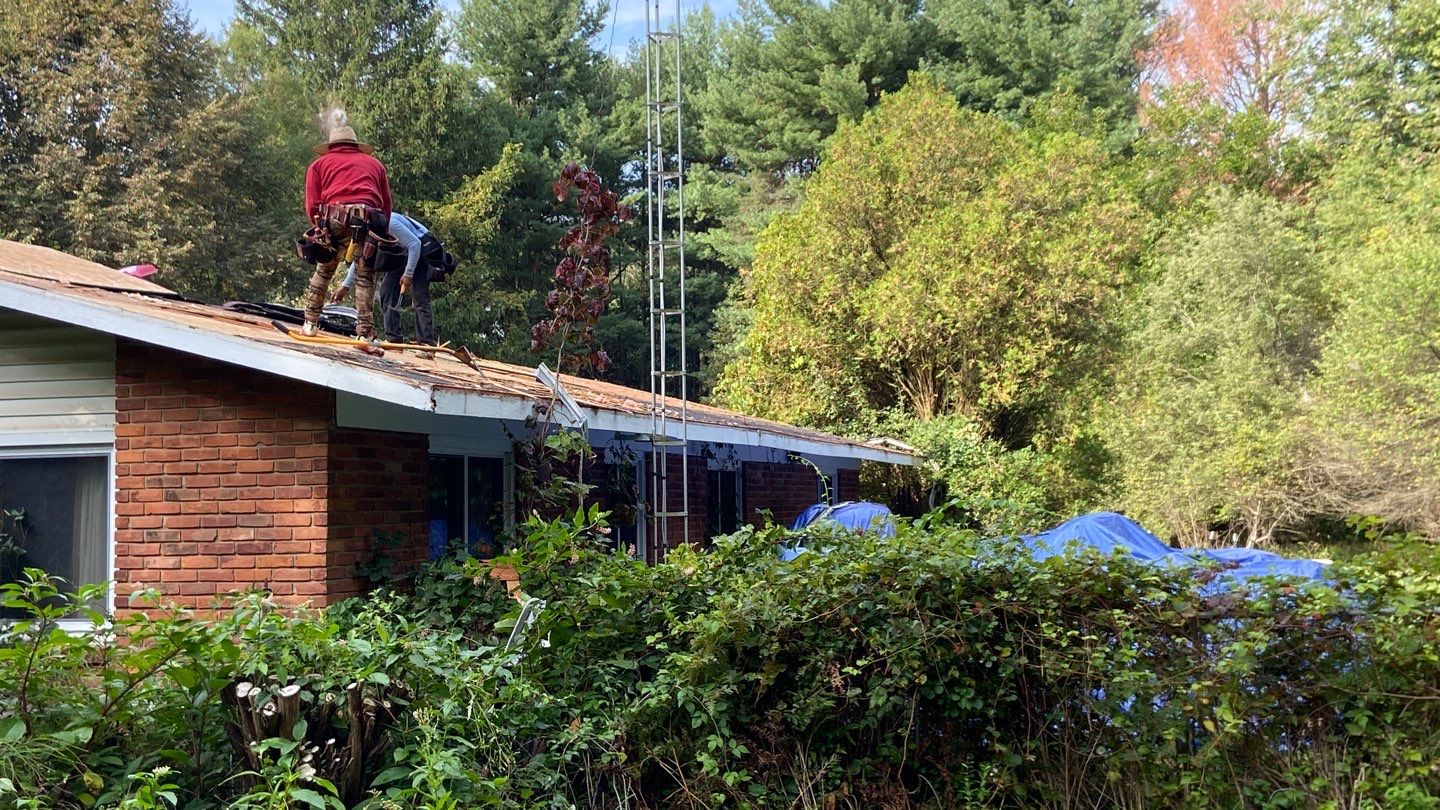 Roof Replacement using CertainTeed Landmark by 180 Contractors