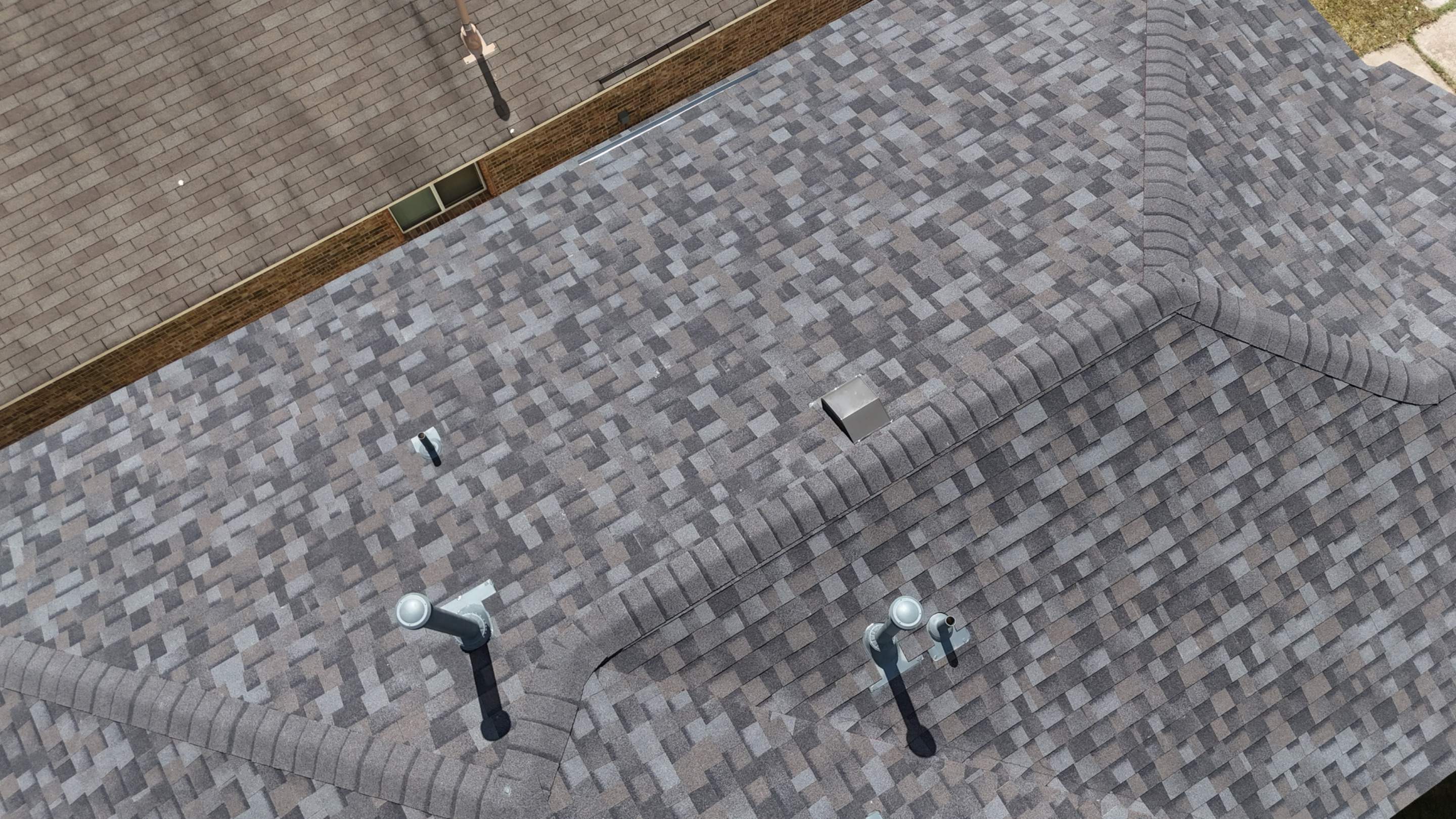 Williamsburg Gray - Owens Corning TruDefinition Duration by RoofsOnly.com