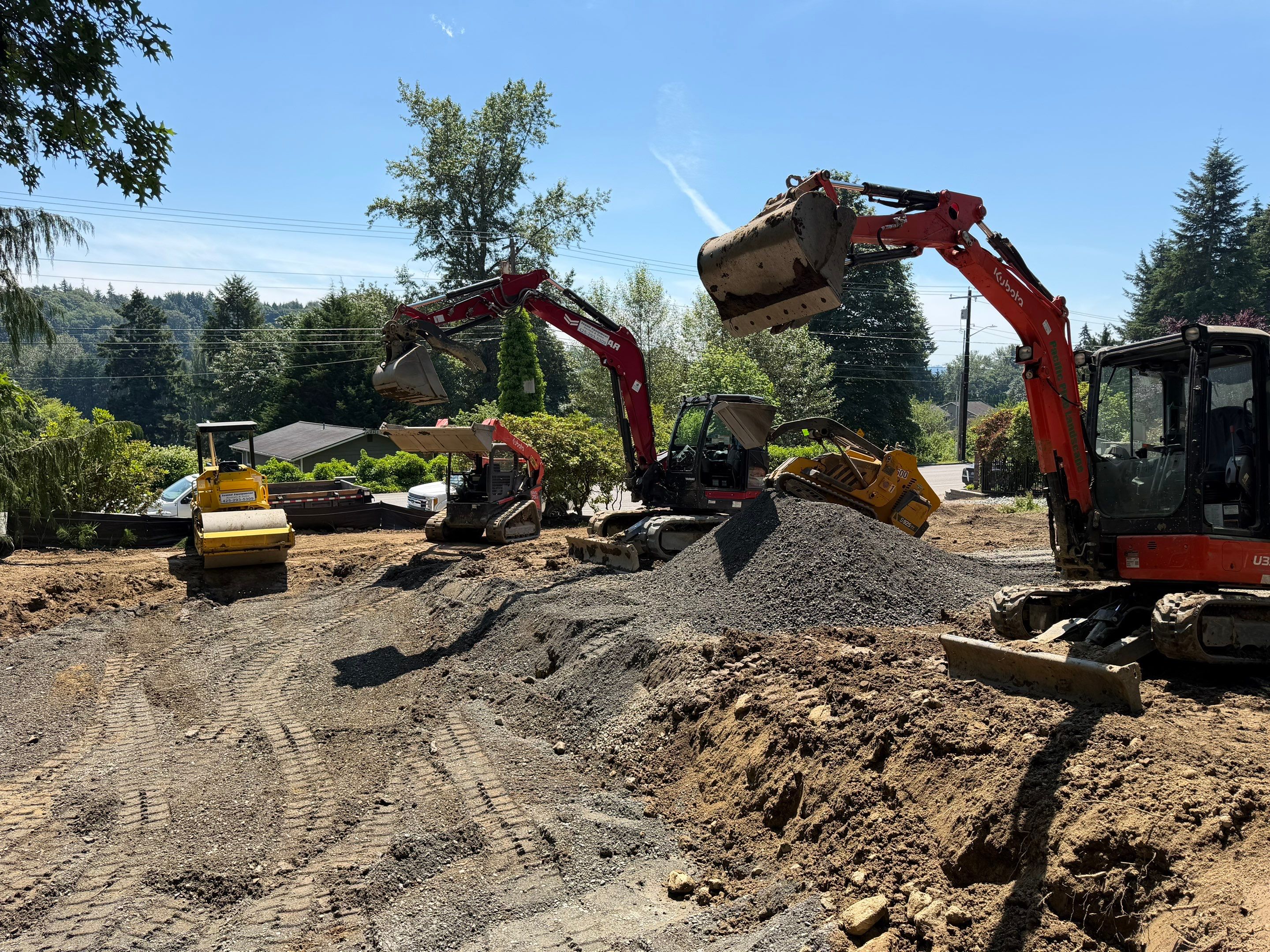 Maple Ave Renovation by Pacific Pine Landscape
