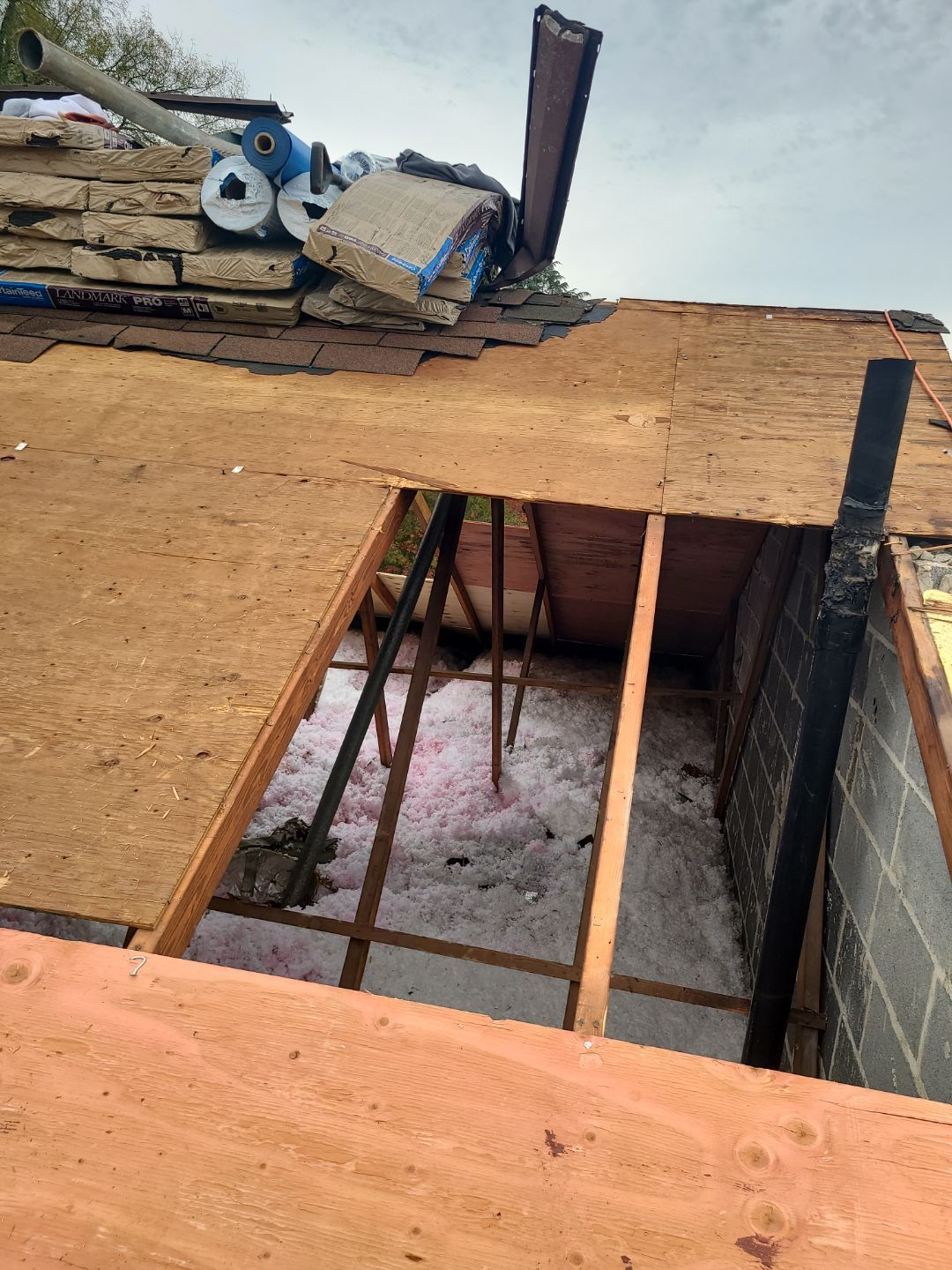 Springfield: Residential Roof Replacement with CertainTeed Landmark Pro in Max Def Burnt Sienna by RM Banning, Inc.