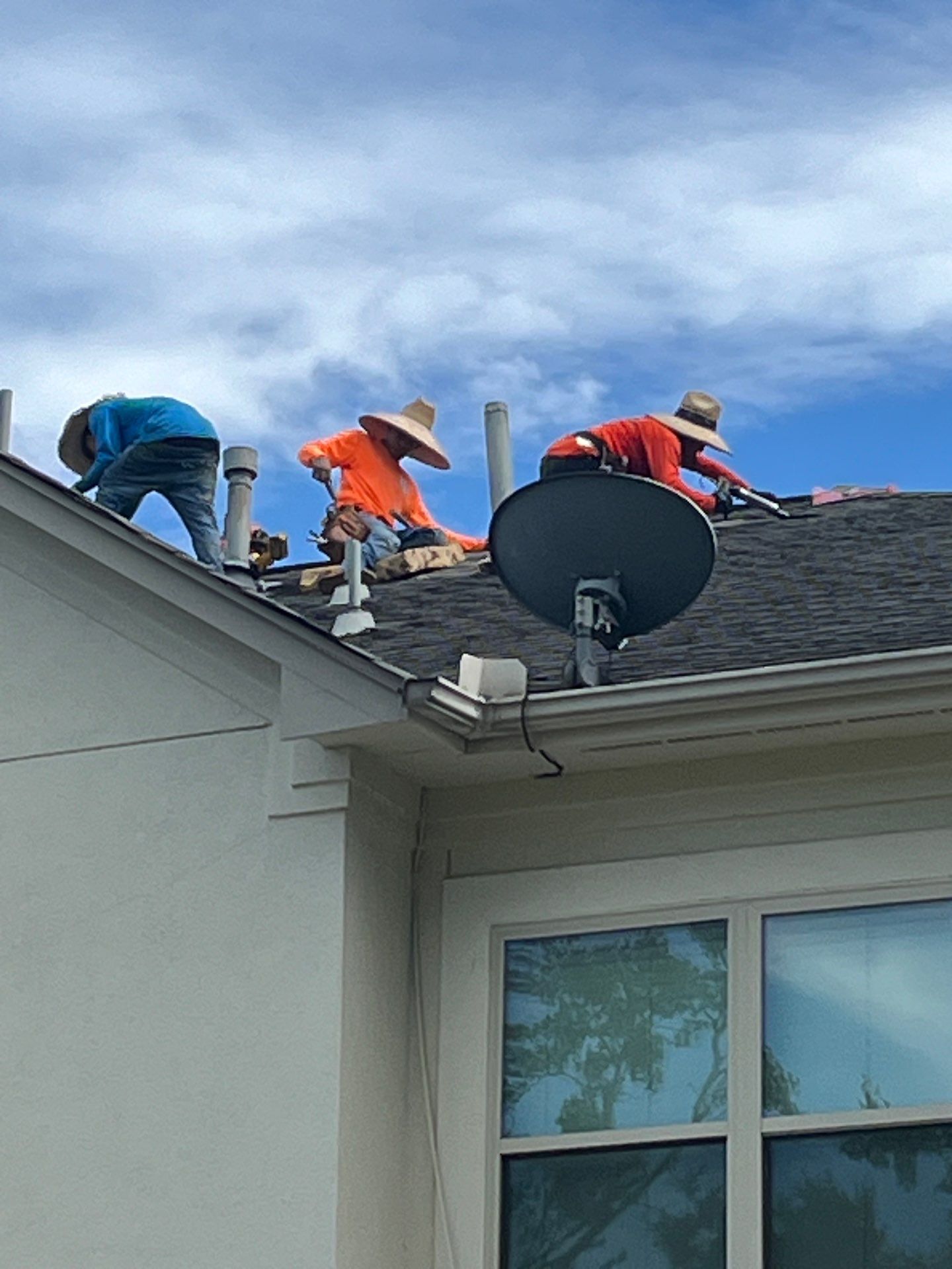 Hail Damage using Owen's Corning Duration (Lifetime) Shingles by Roof Repair Company