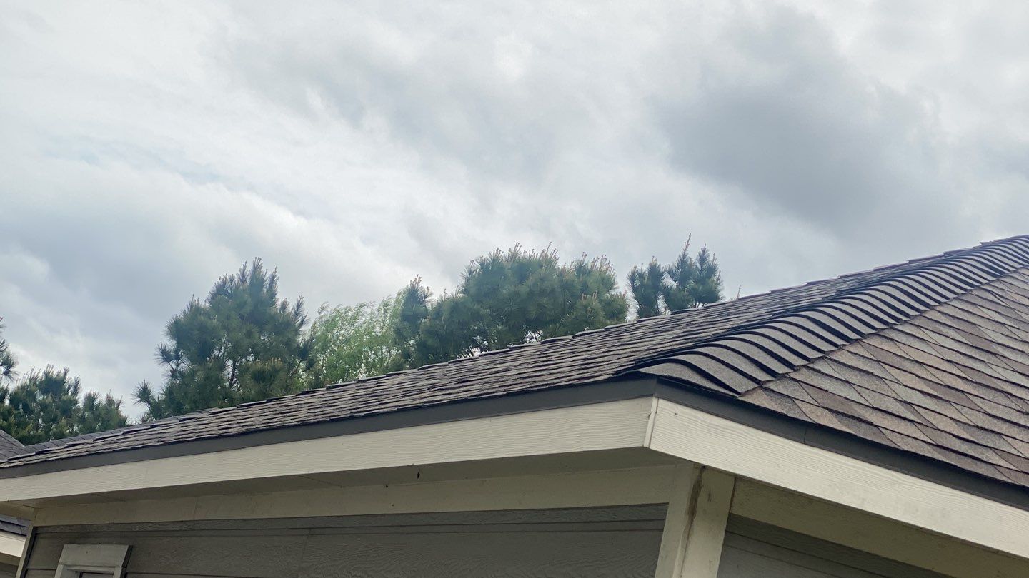 Residential Roofing Installation using Owen's Corning Duration (Lifetime) Shingles by Roof Repair Company