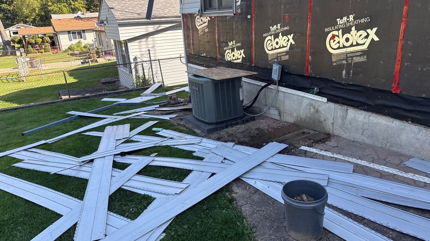 Siding Replacement using Alside Charter Oak D4.5" Cape Cod Grey by 180 Contractors