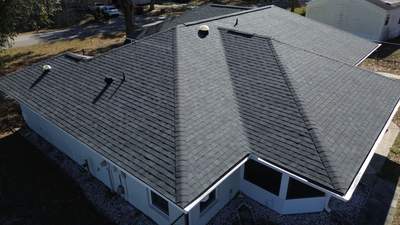Roof installers in Ocala, Florida