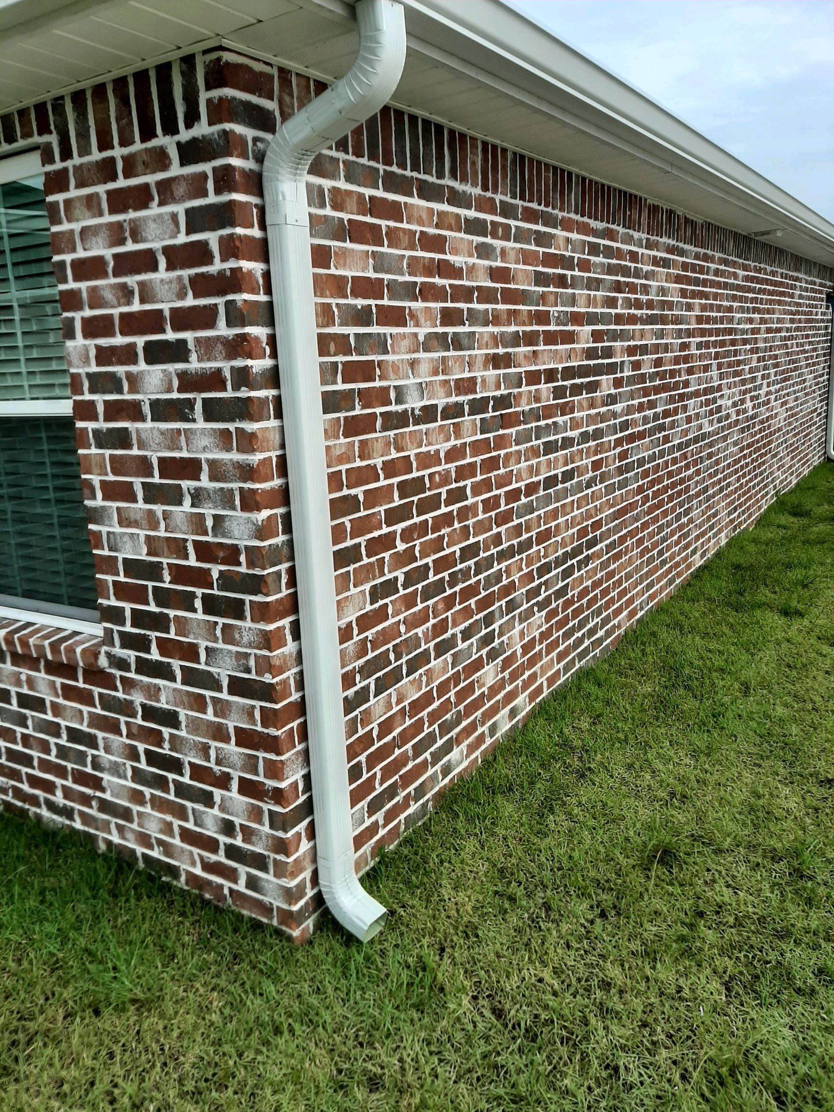 Gutter Installation using K-Style Seamless Gutters by Gutter Professors