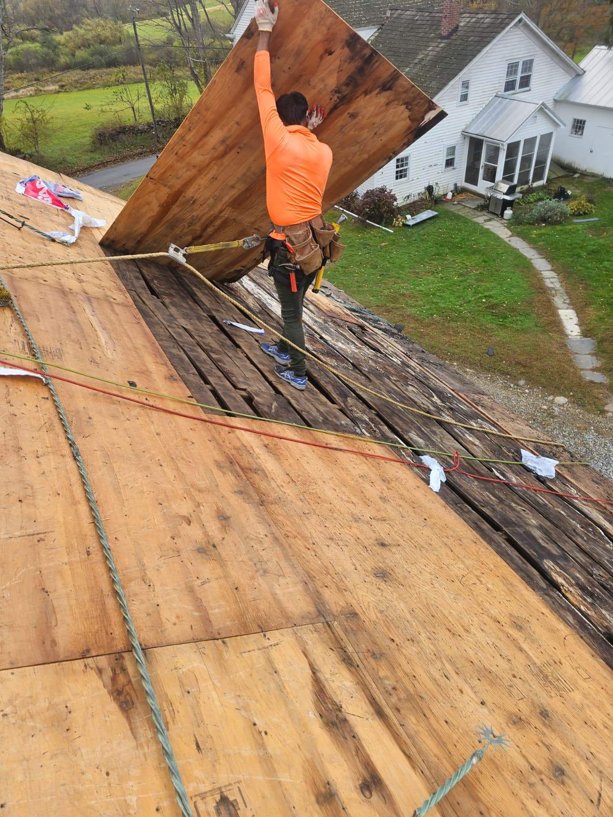 Two-Layer Tear-Off & Full Roof Replacement in Barrington, MA – Owens Corning Duration, Teak by JOHNNYS PRO