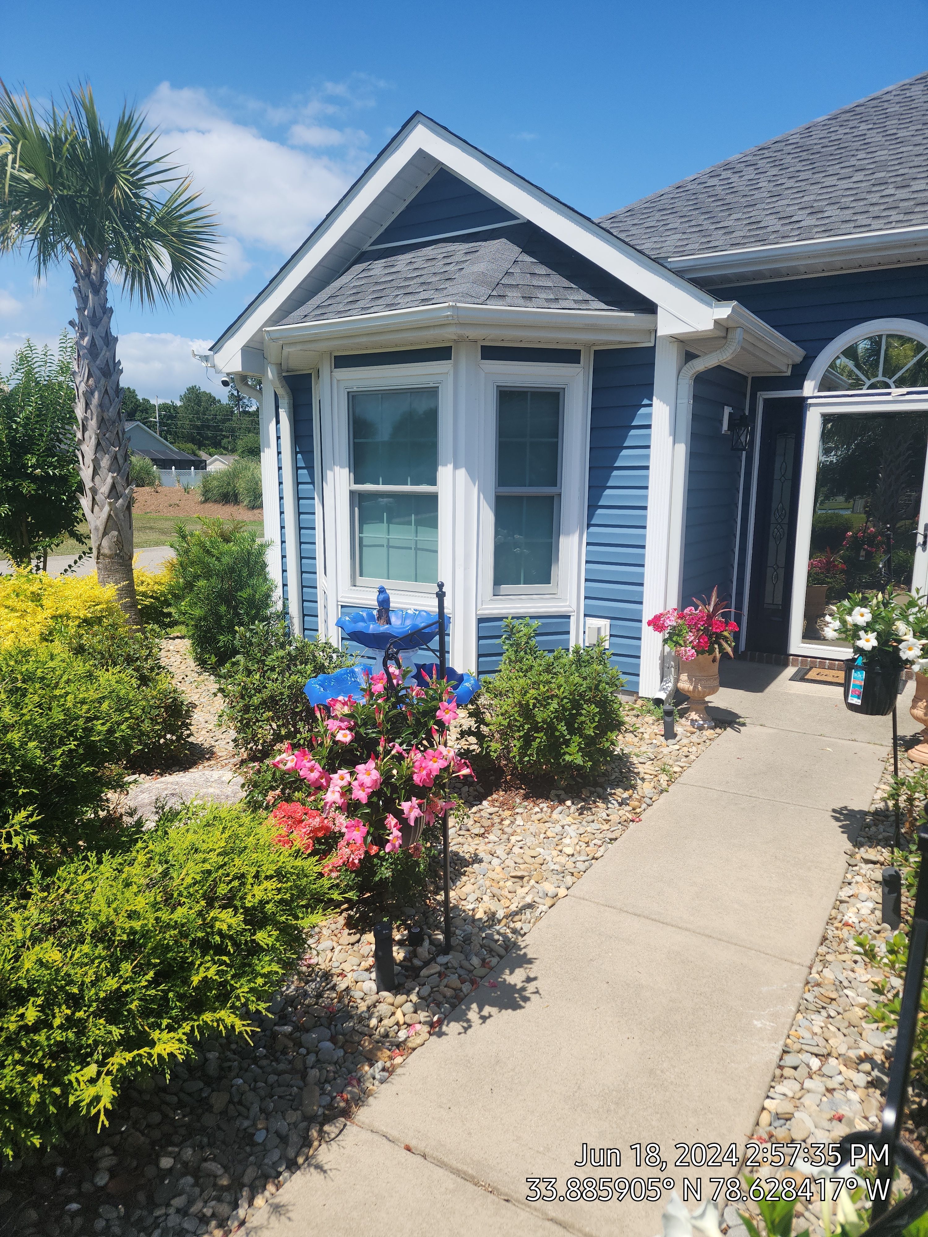 GAF HDZ - Pewter  by Linta Roofing