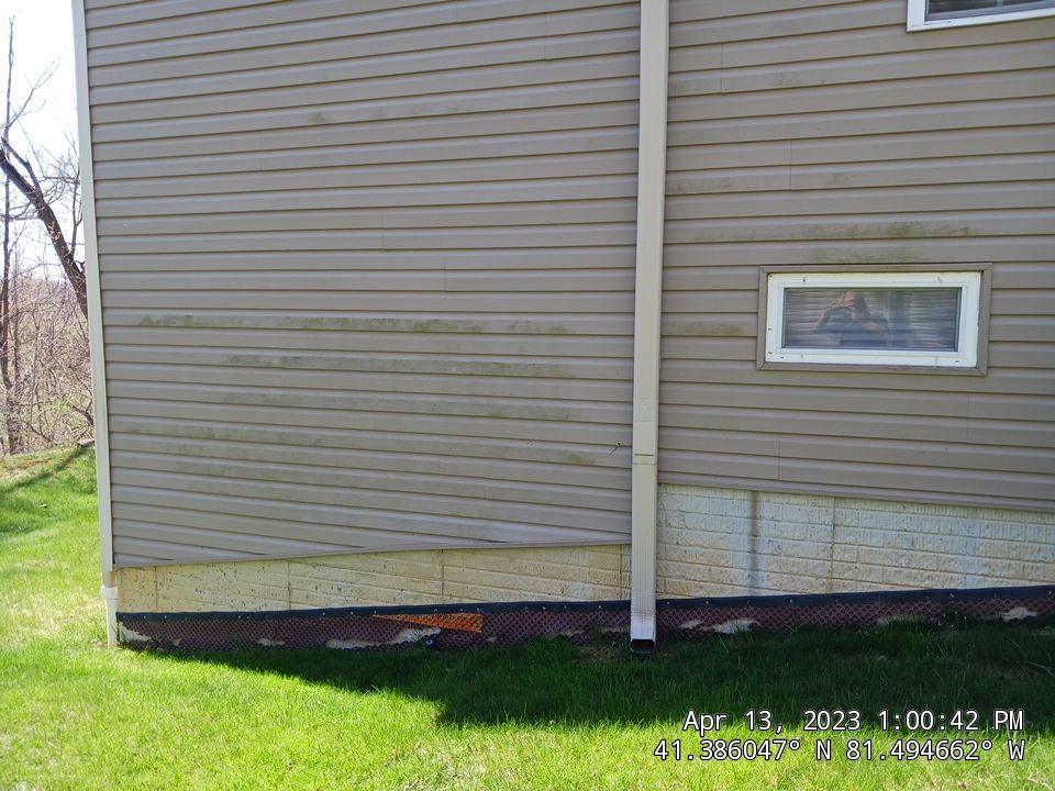 Residential Roof Replacement using CertainTeed Grand Manor by Absolute Roofing and Construction