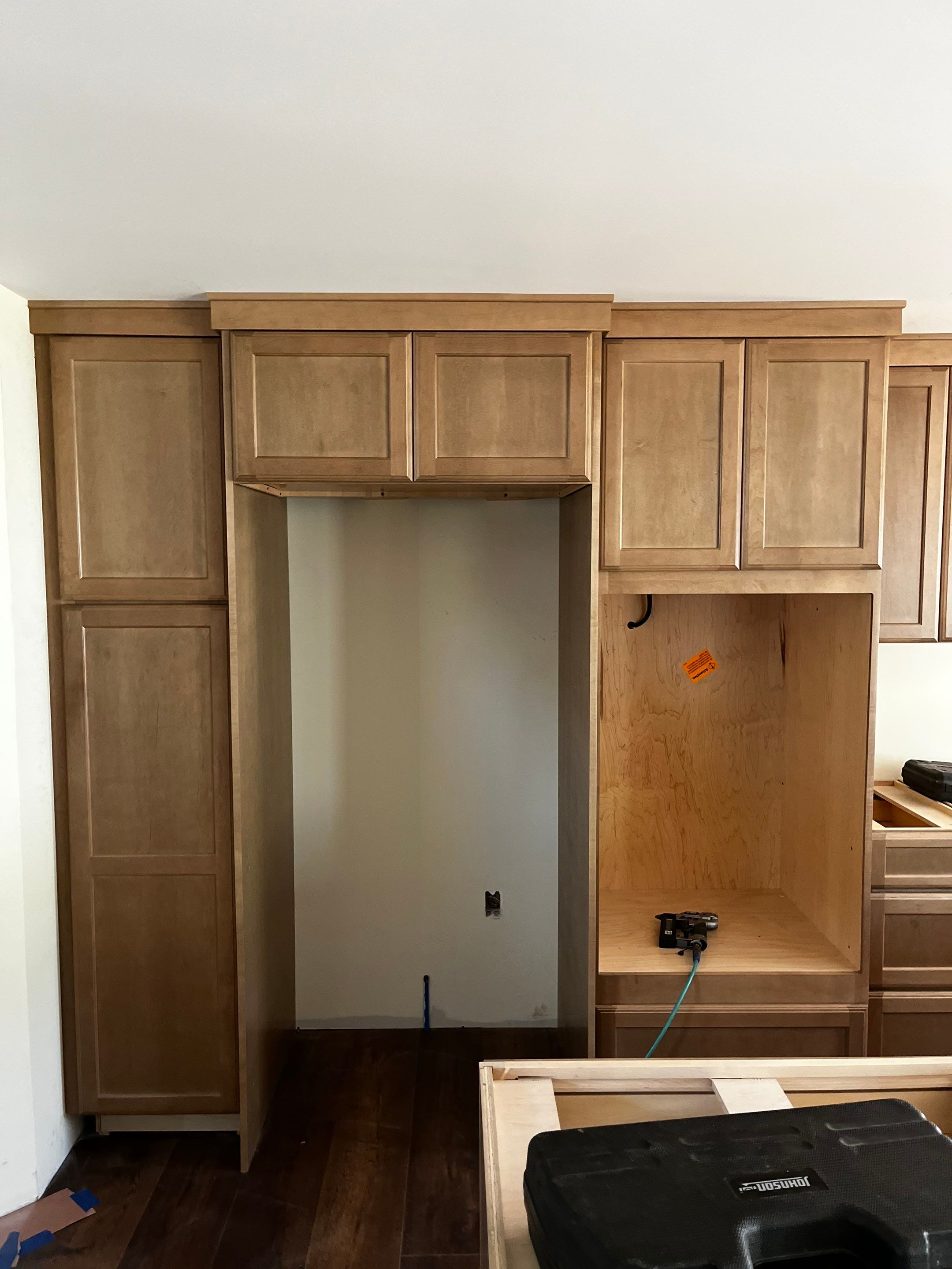 Addition: Garage, Kitchen & En-Suite by Ace Carpentry LLC 