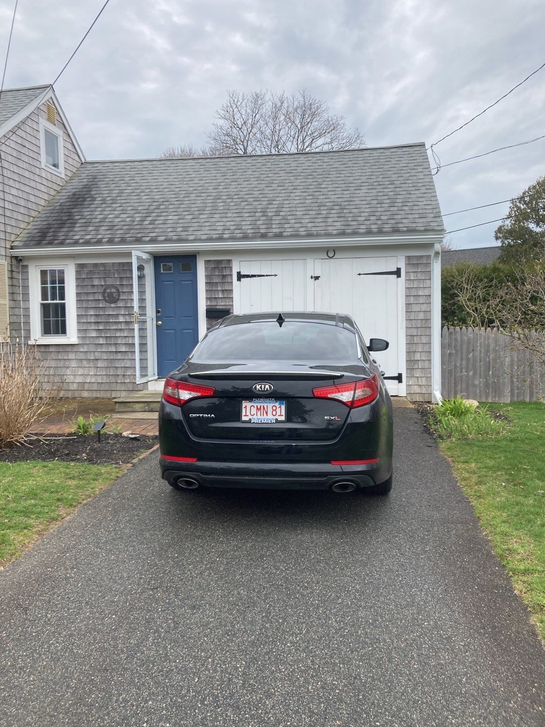 Gutter Installation using 5" K-Style Aluminum Gutter on a Vinyl Wedge Build-Out by Gutter Pro Enterprises