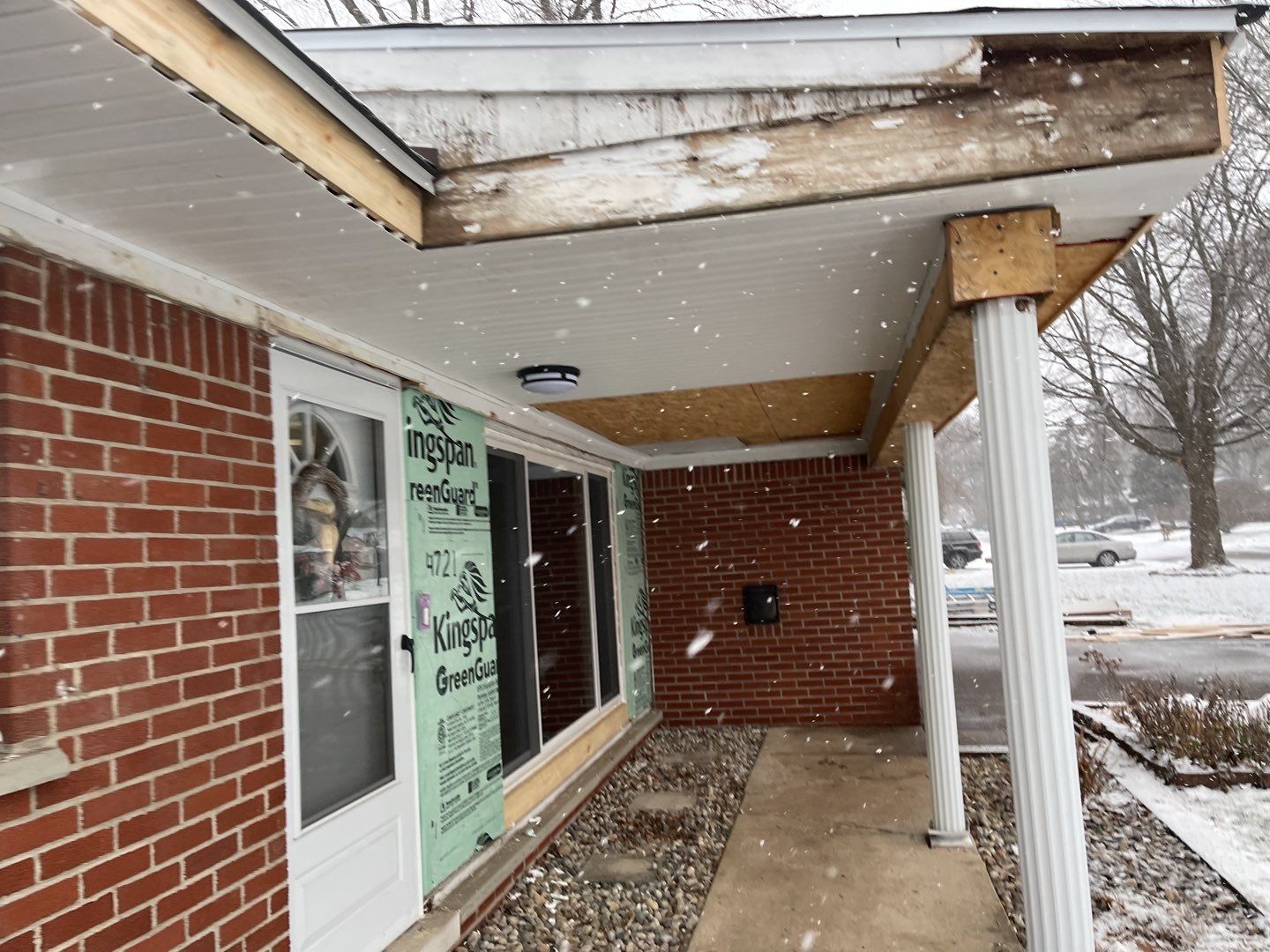 Roof Replacement using CertainTeed Landmark by 180 Contractors