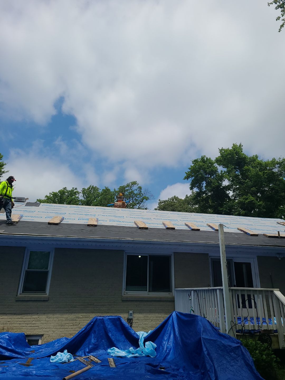 Arlington: CertainTeed Landmark Pro Designer Shingles in Max Def Pewter by RM Banning, Inc.