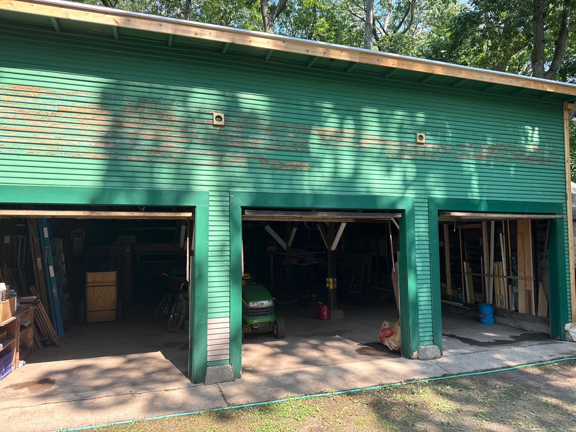 Garage Repaint & Lead-Safe Restoration by Gordon Painting
