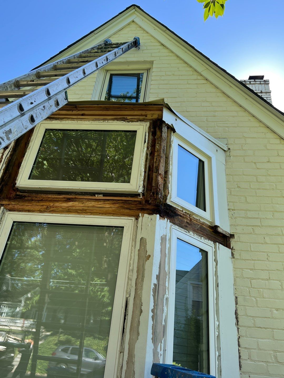 Arlington Hardie Installation - Arctic White by RM Banning, Inc.